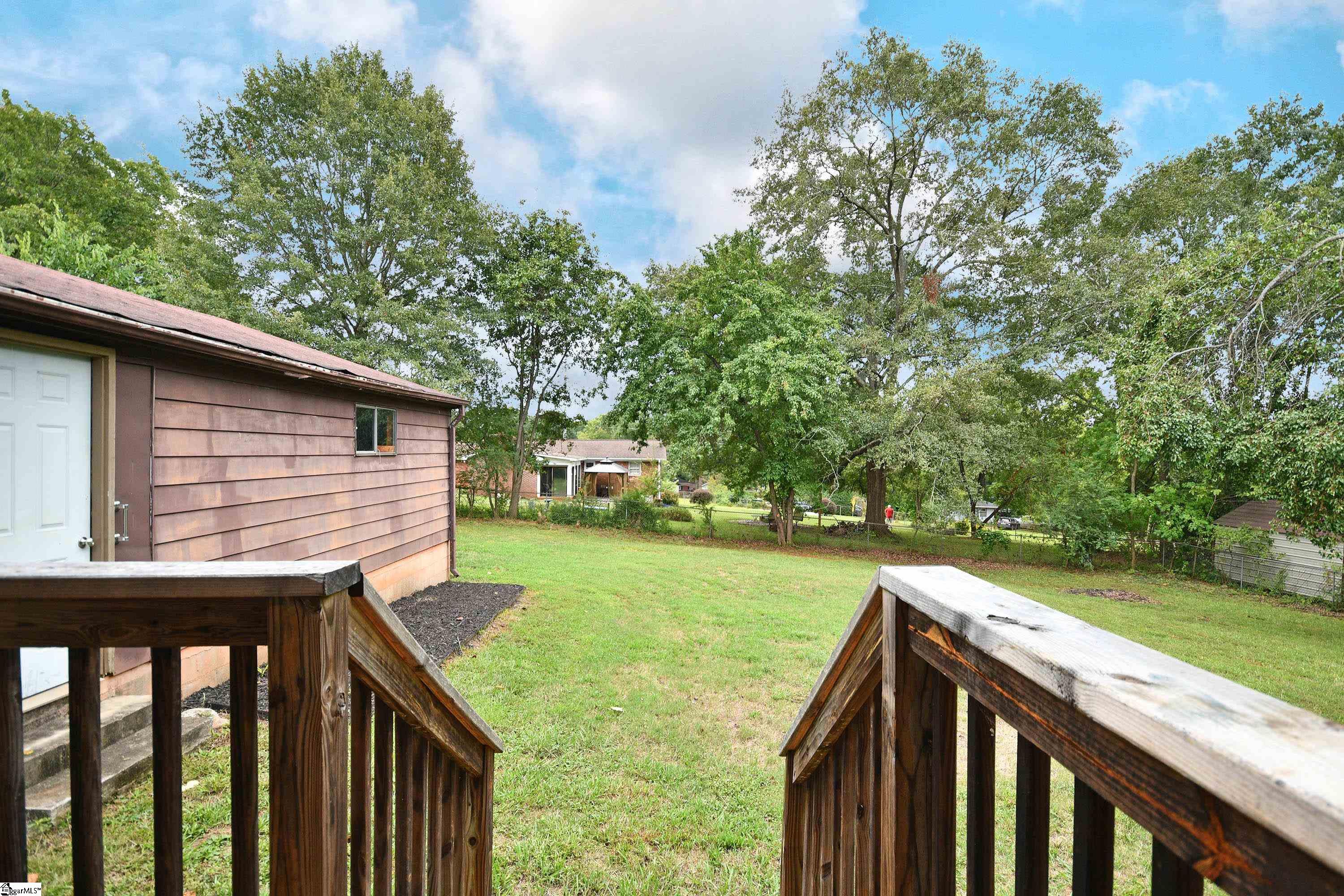 5 Blue Mountain Drive