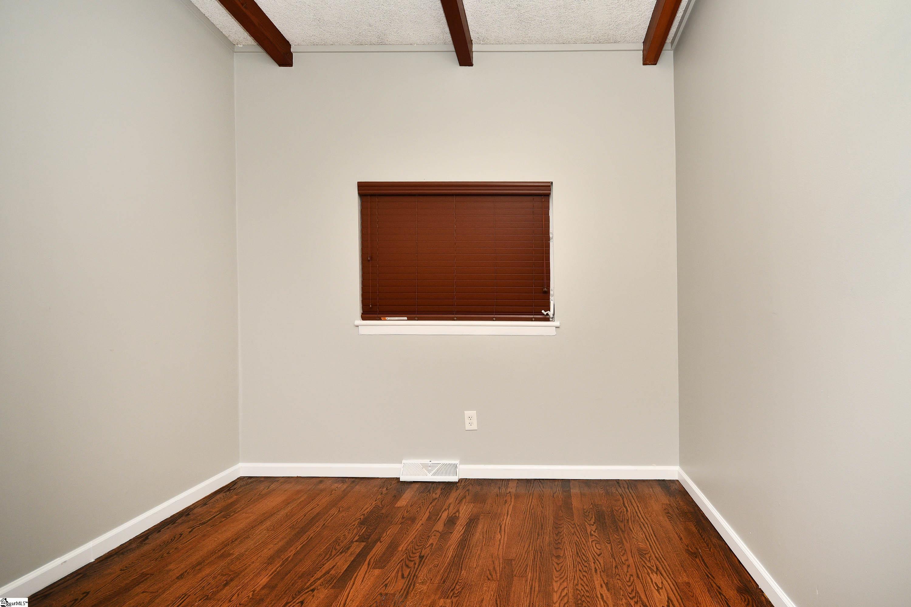 5 Blue Mountain Drive