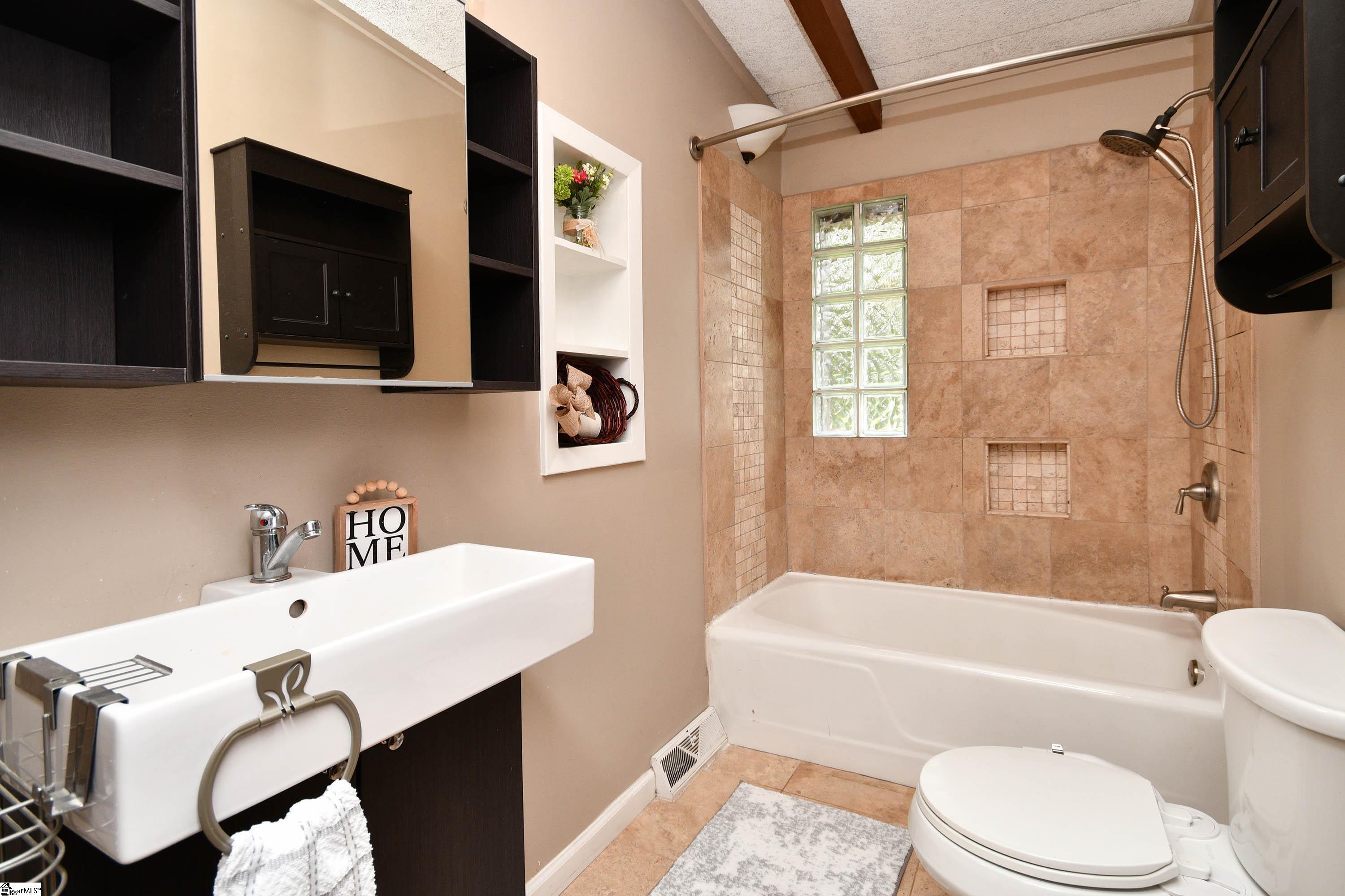 5 Blue Mountain Drive