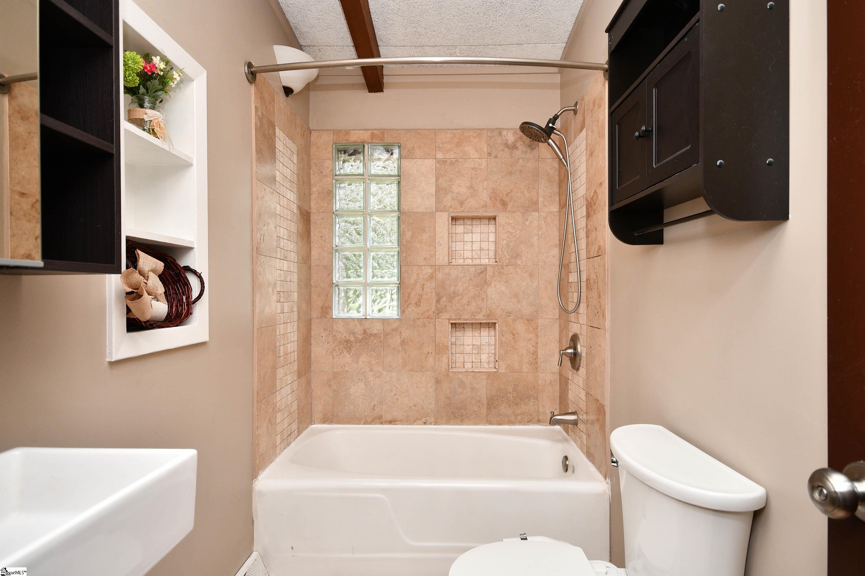 5 Blue Mountain Drive