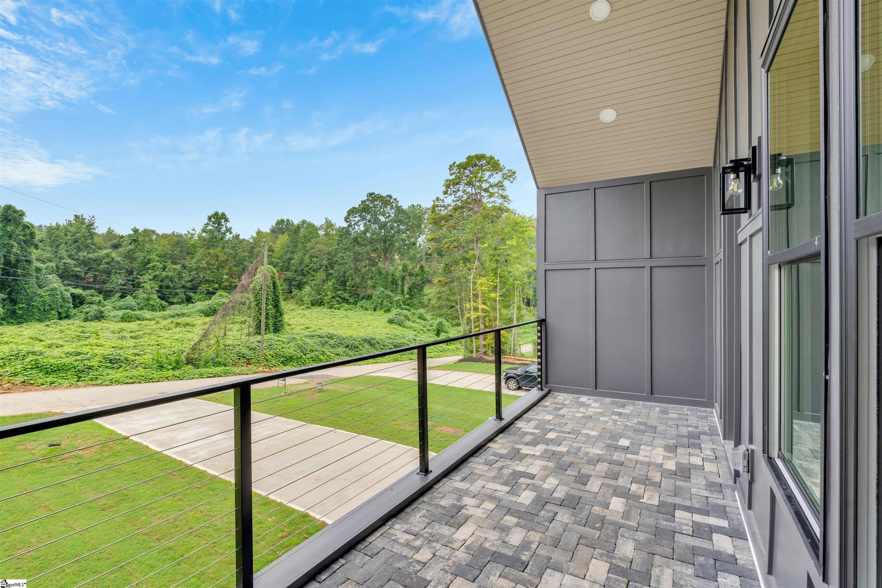 318 W Caroline Street