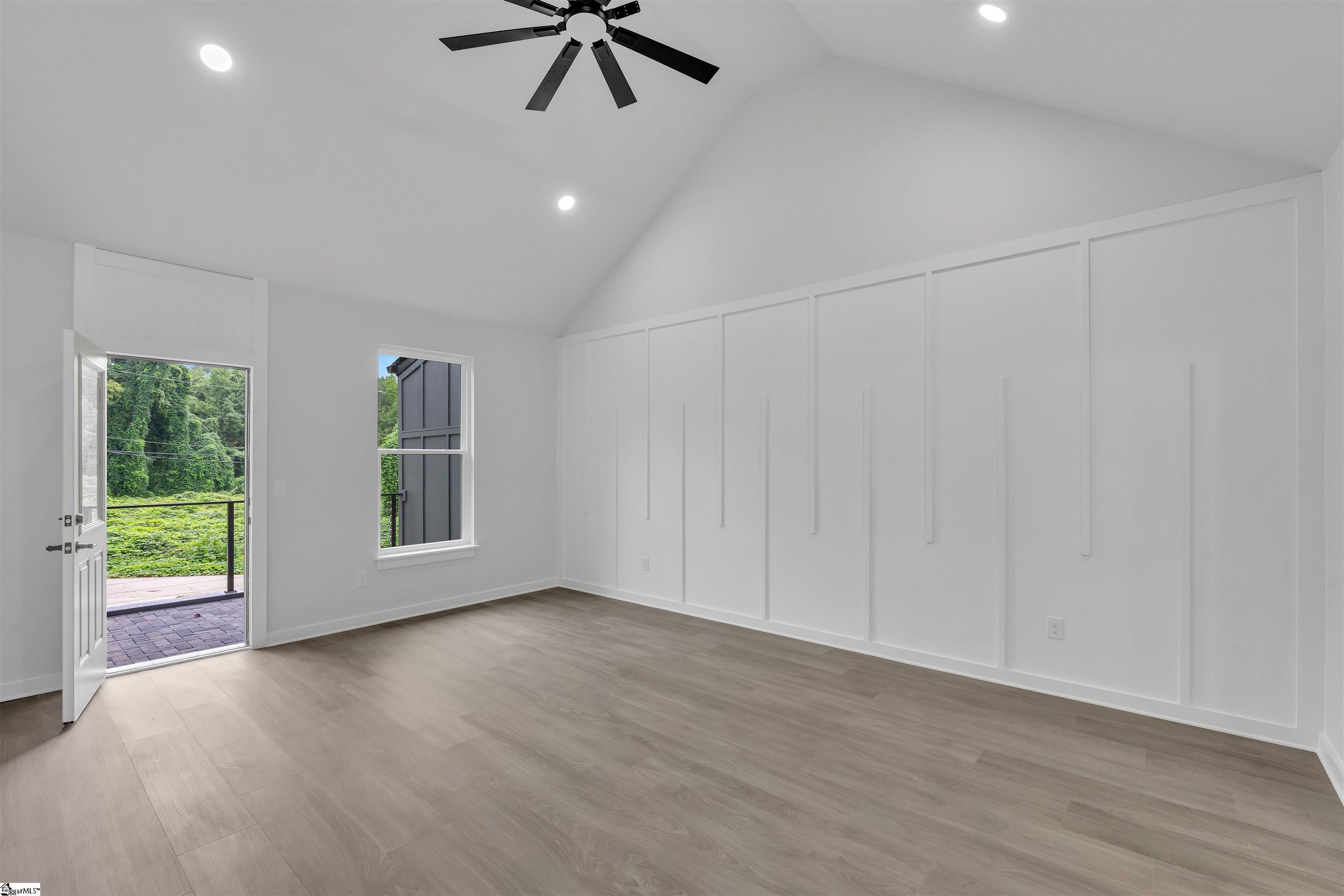 318 W Caroline Street