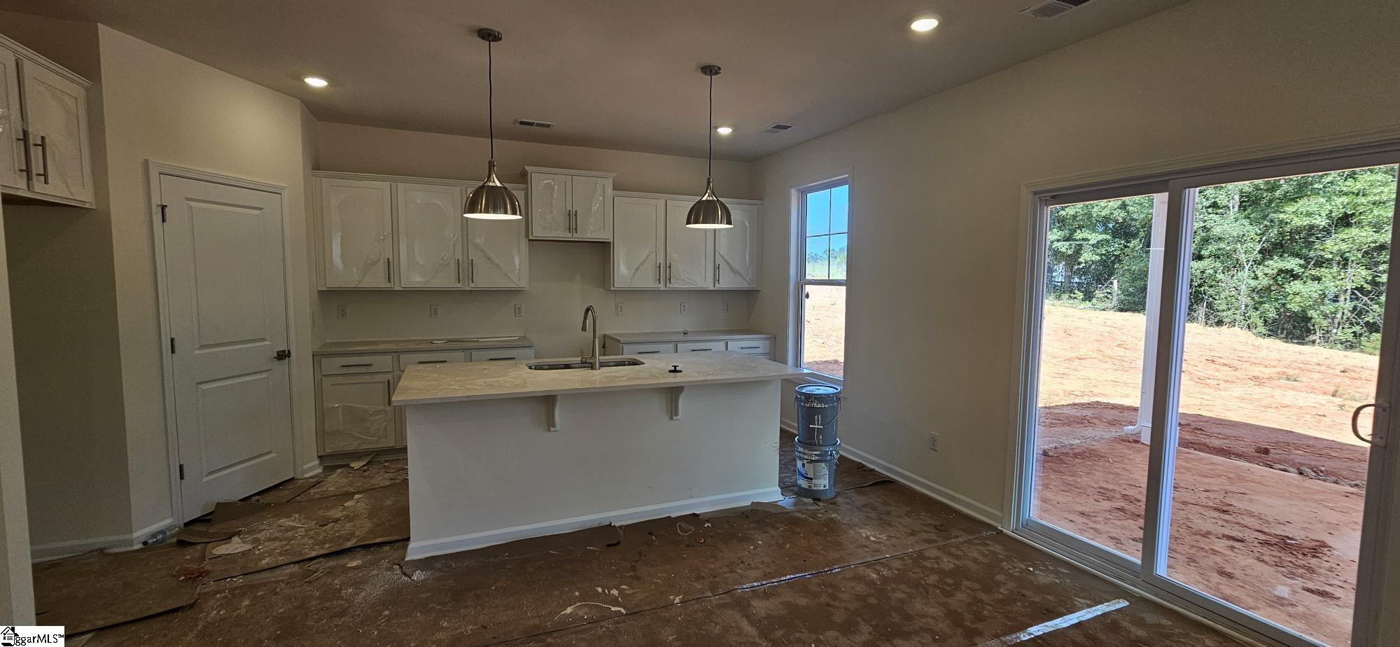 405 Barbican Place Lot 14