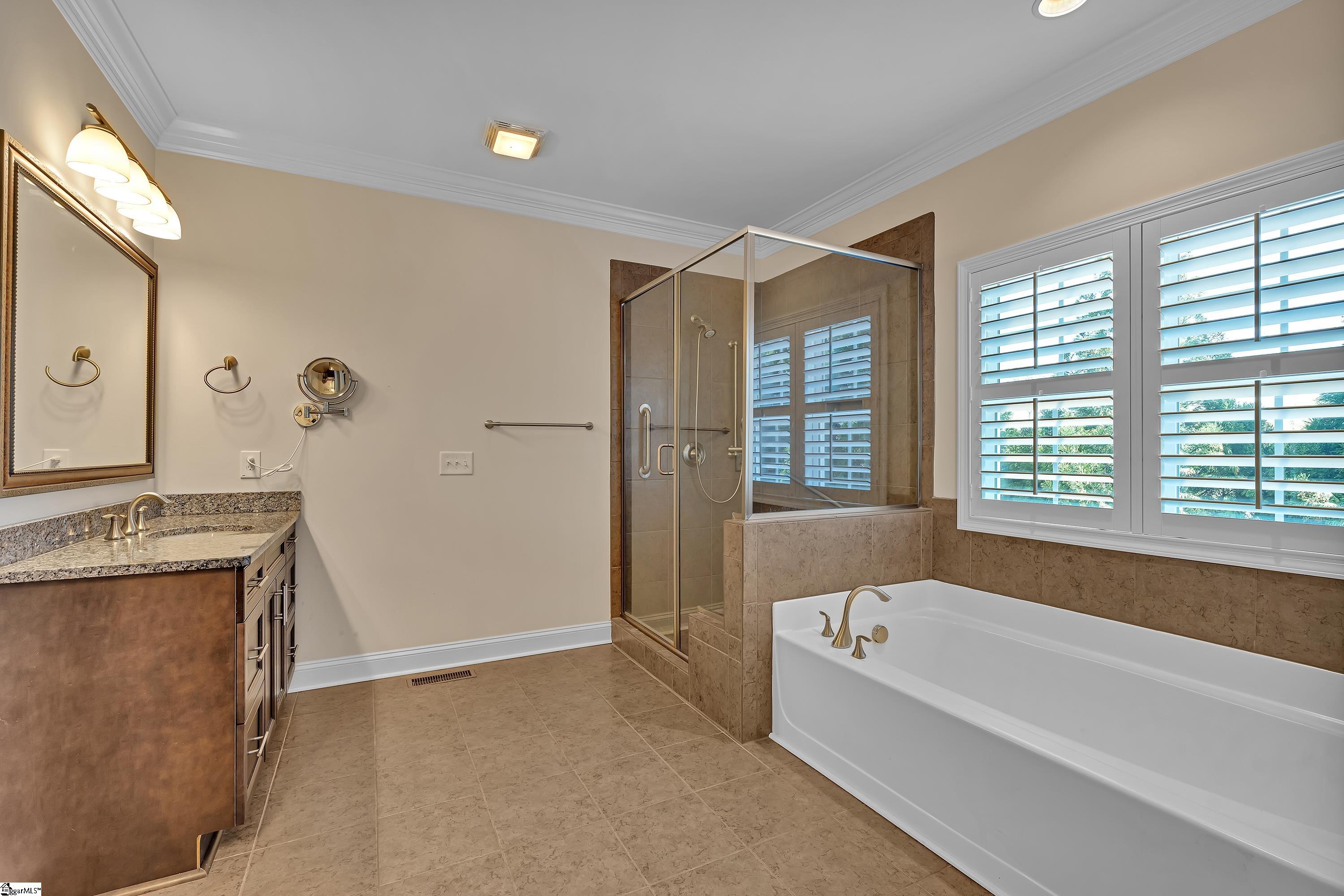 524 New Tarleton Way