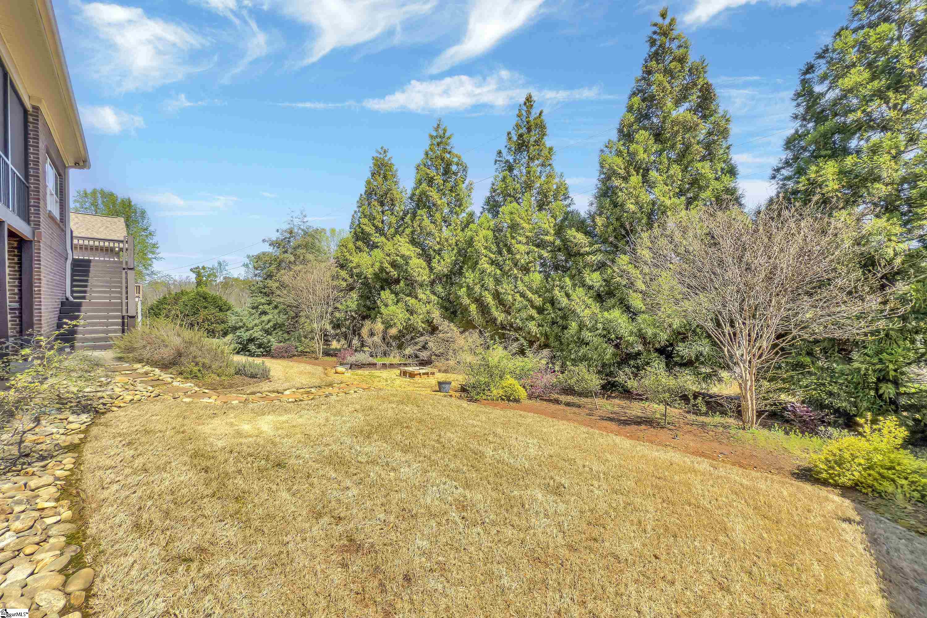 524 New Tarleton Way