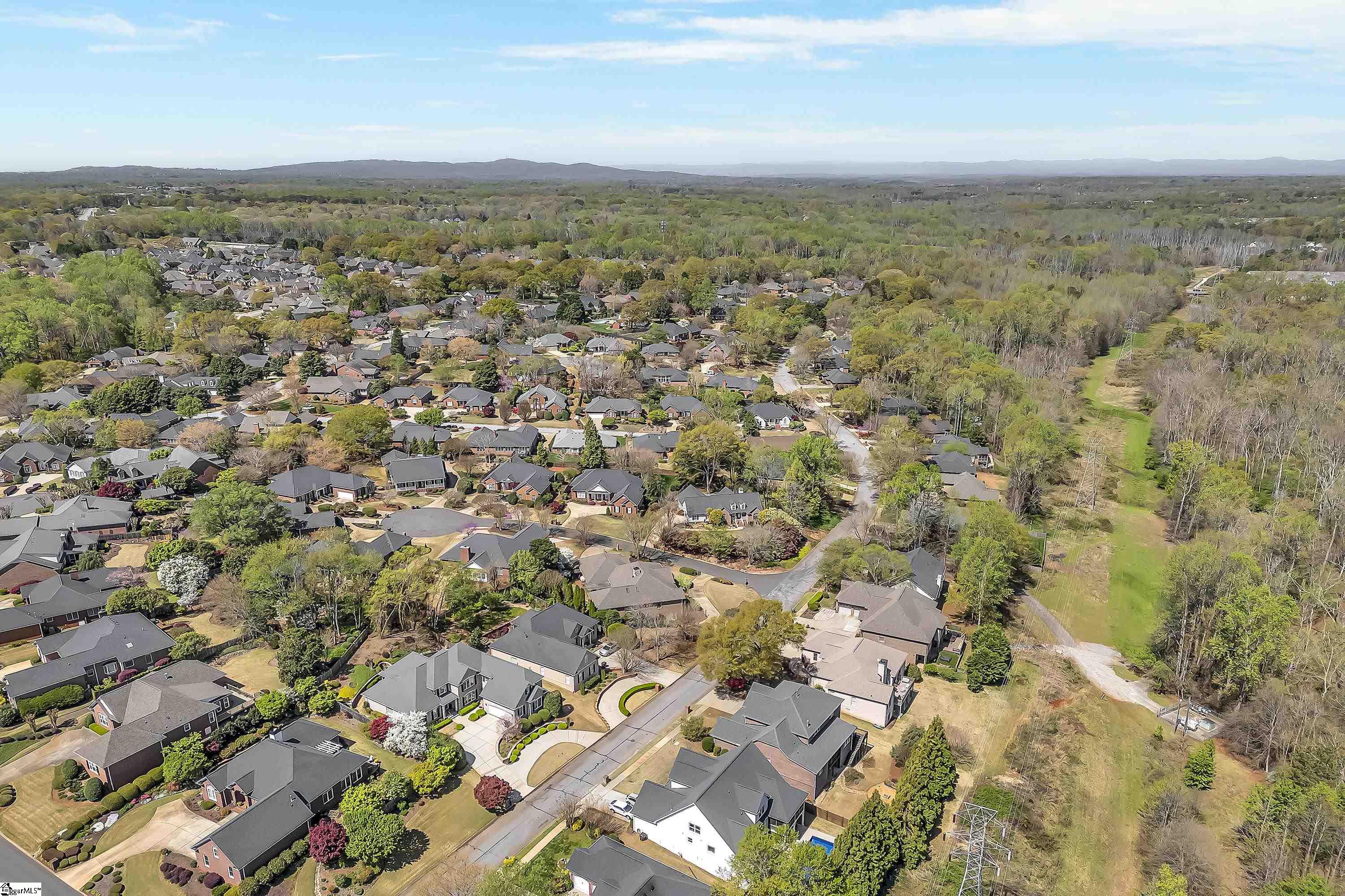 524 New Tarleton Way