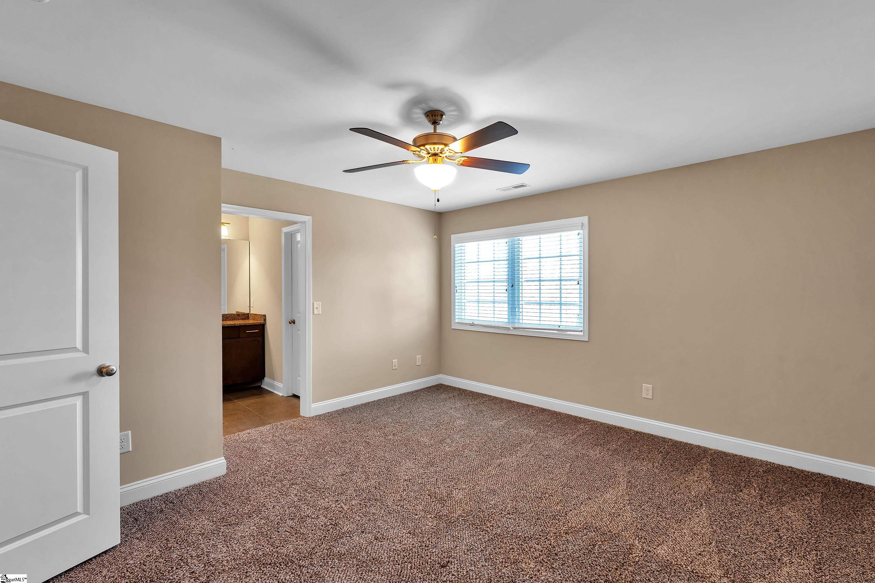 524 New Tarleton Way