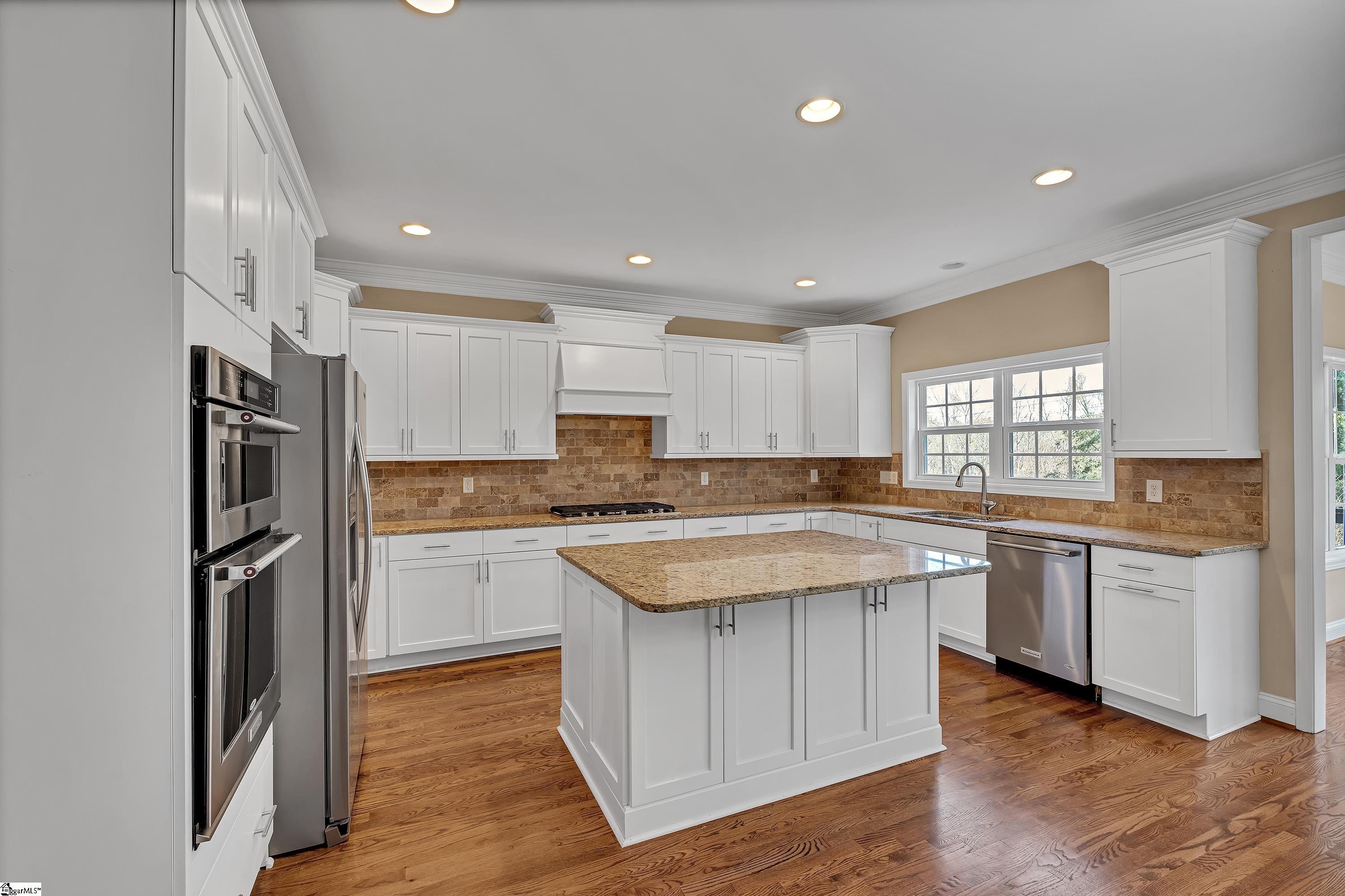 524 New Tarleton Way