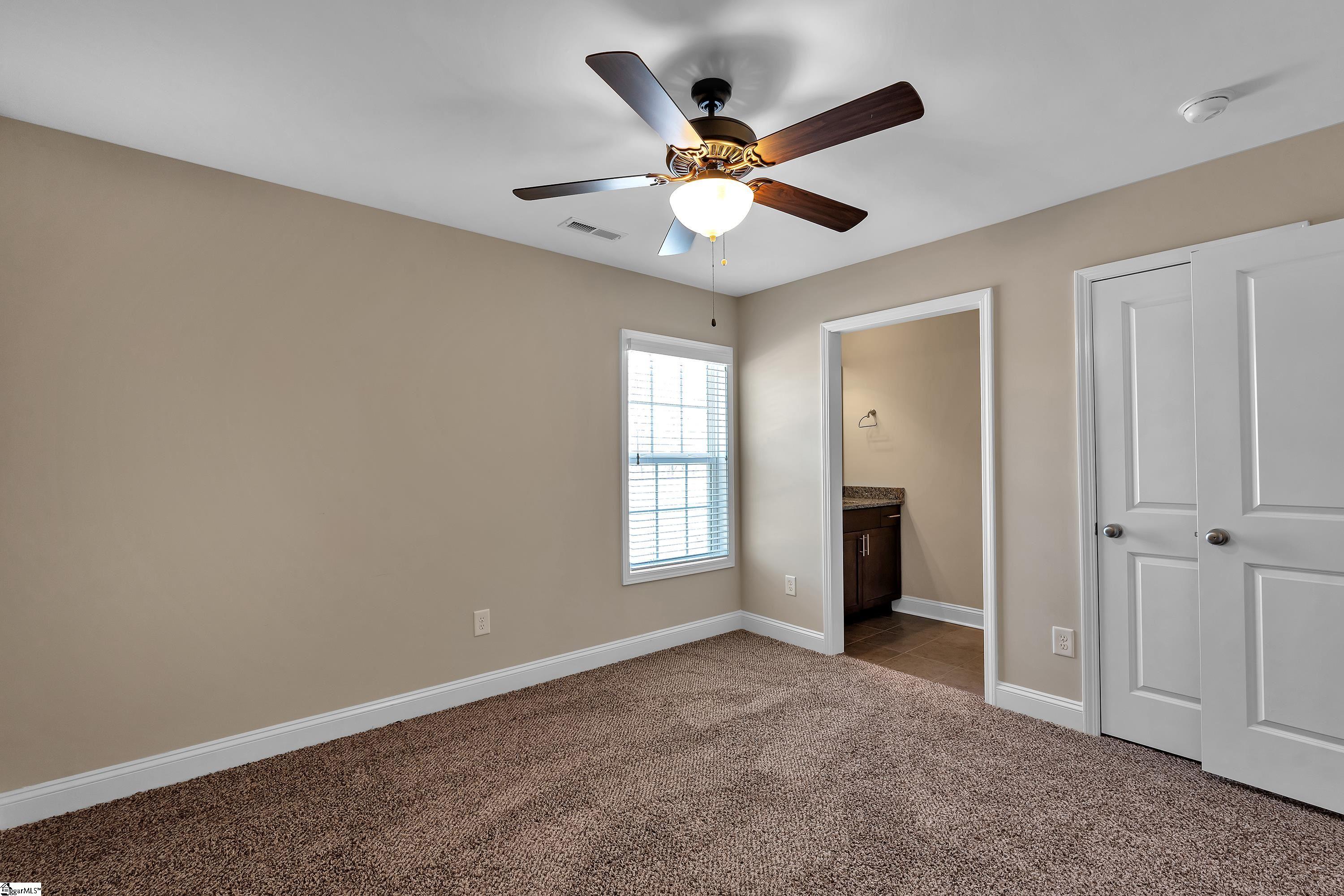 524 New Tarleton Way