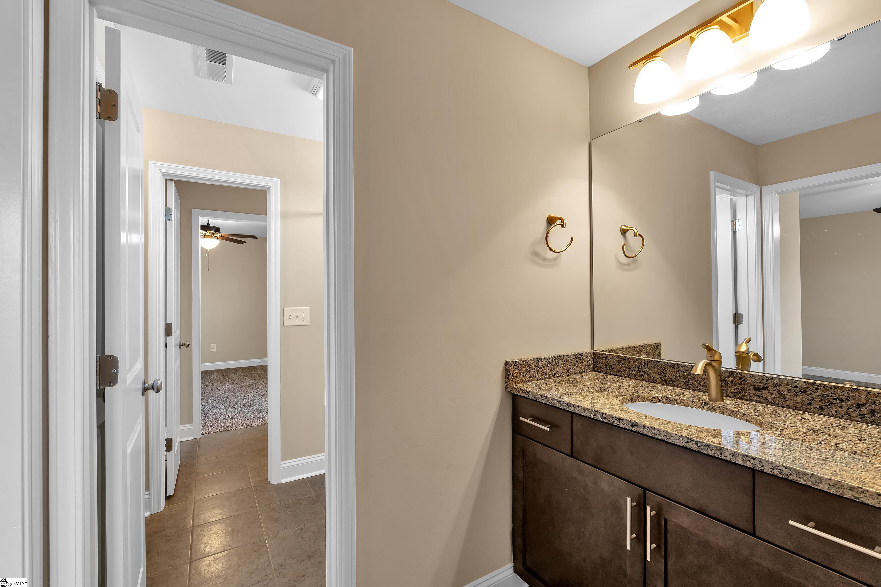 524 New Tarleton Way