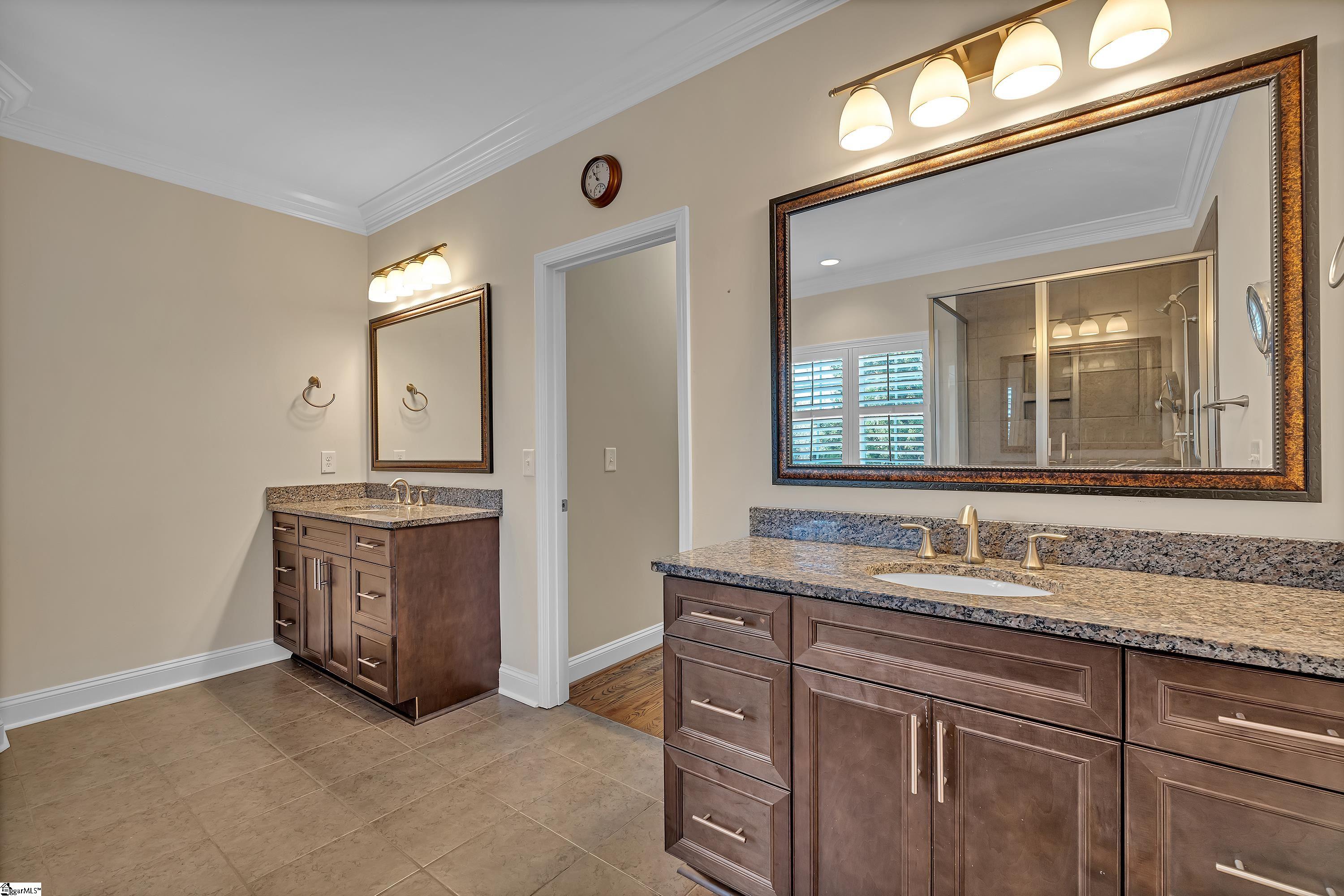 524 New Tarleton Way