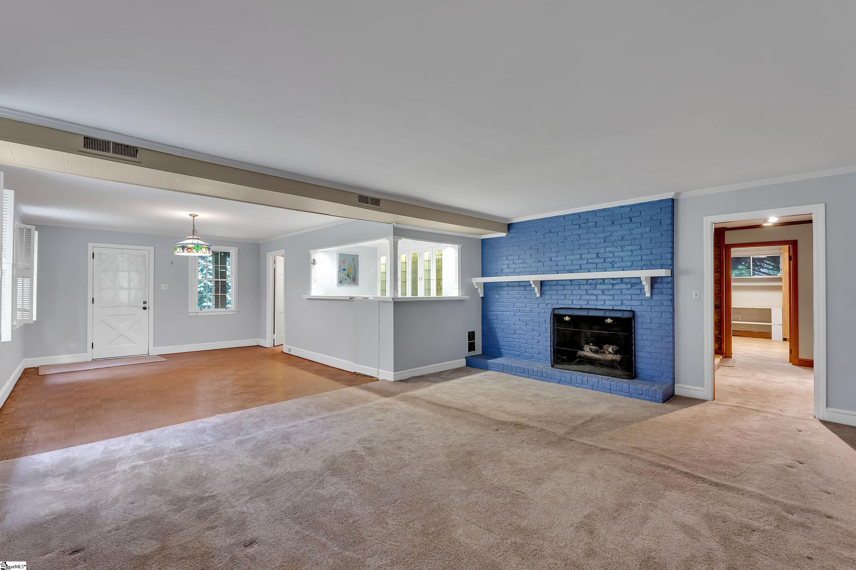 100 W Seven Oaks Drive