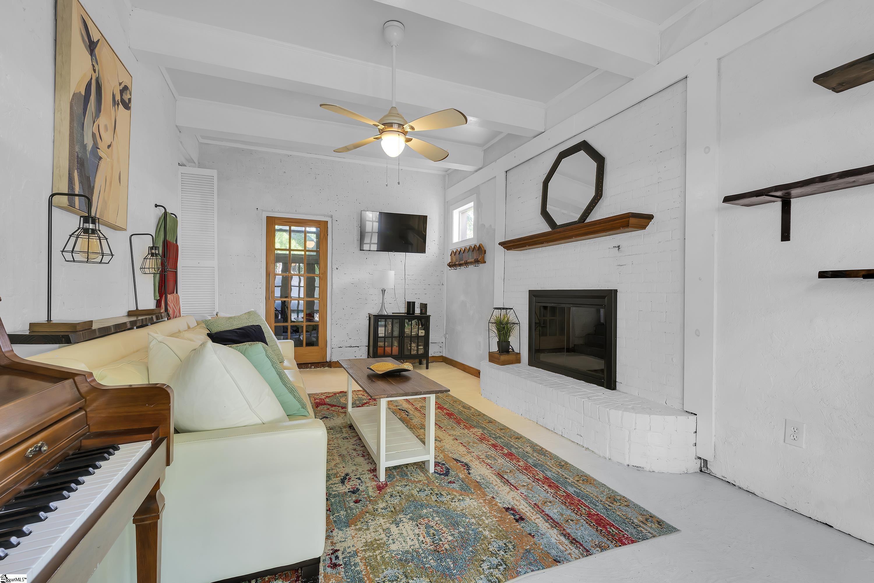 423 Willow Springs Drive