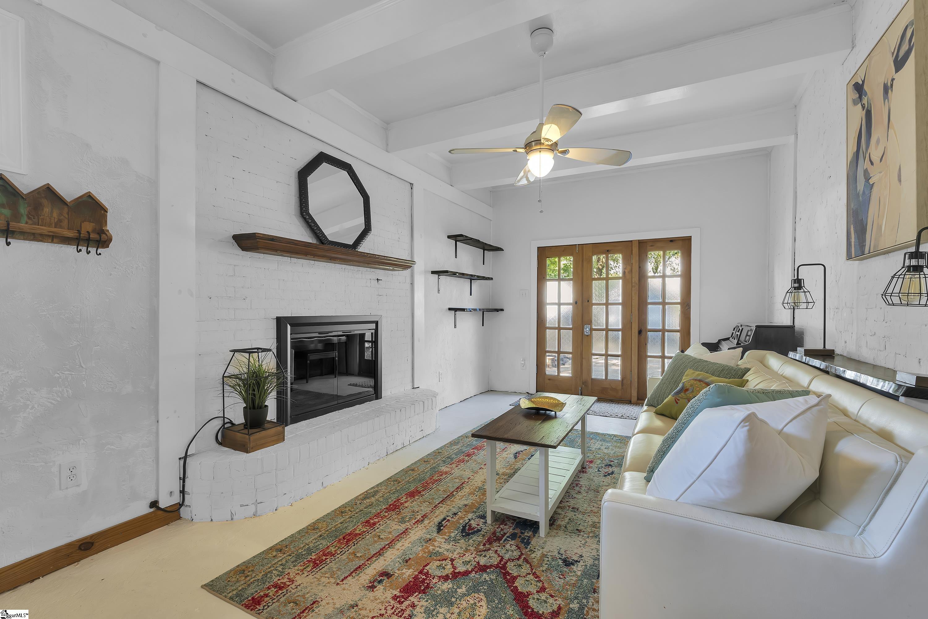 423 Willow Springs Drive