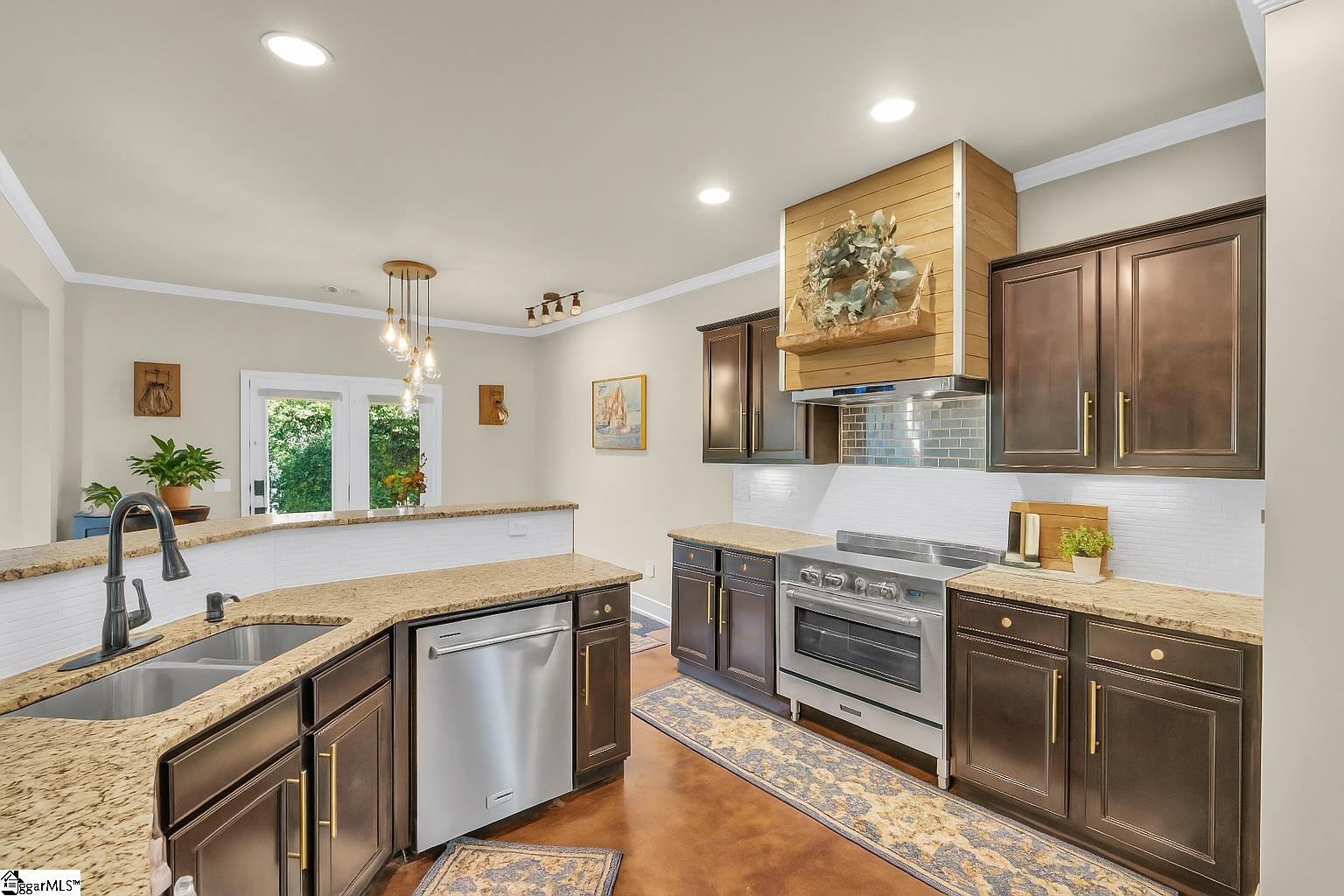 49 Scotts Bluff Drive