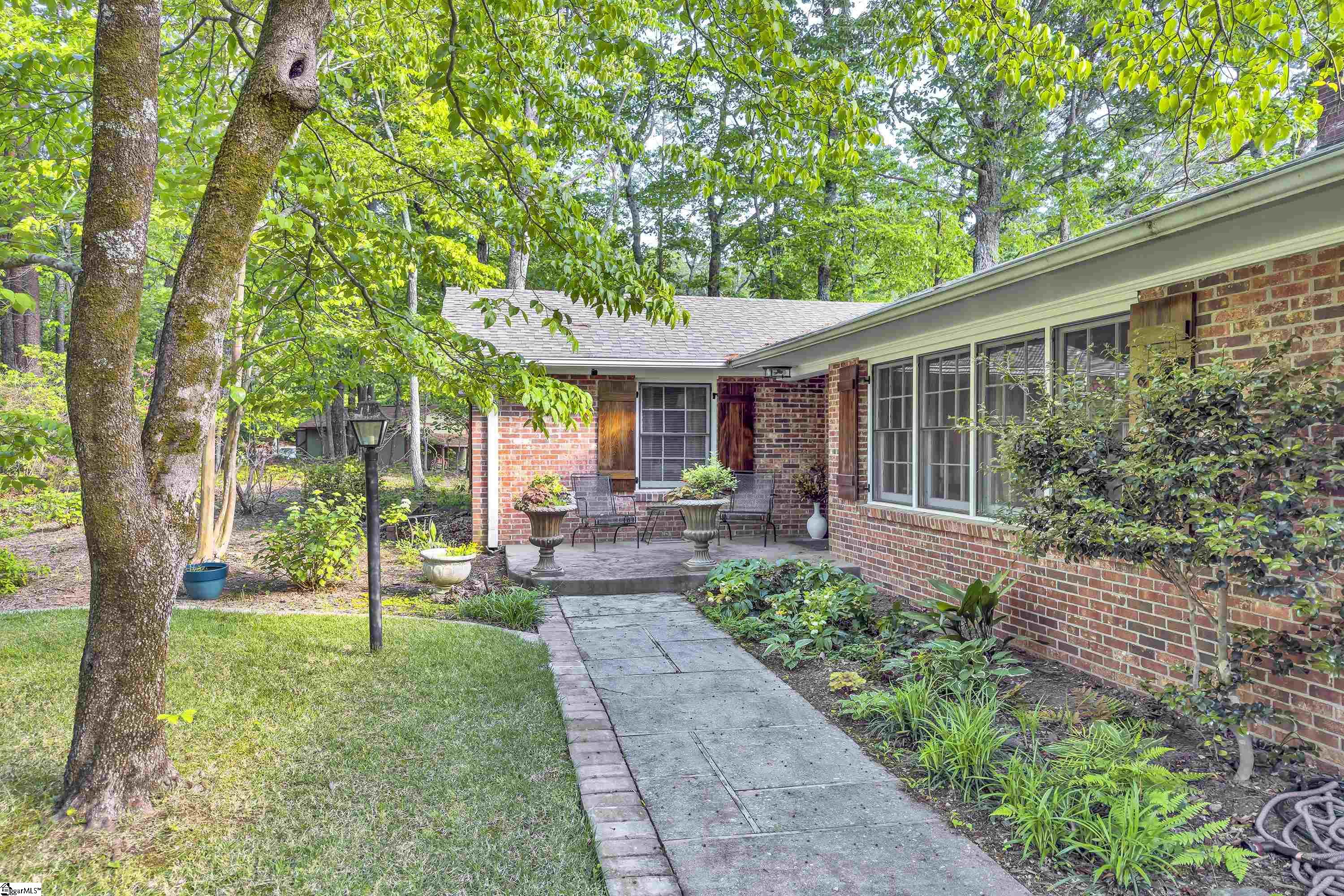 7 Hearthstone Lane