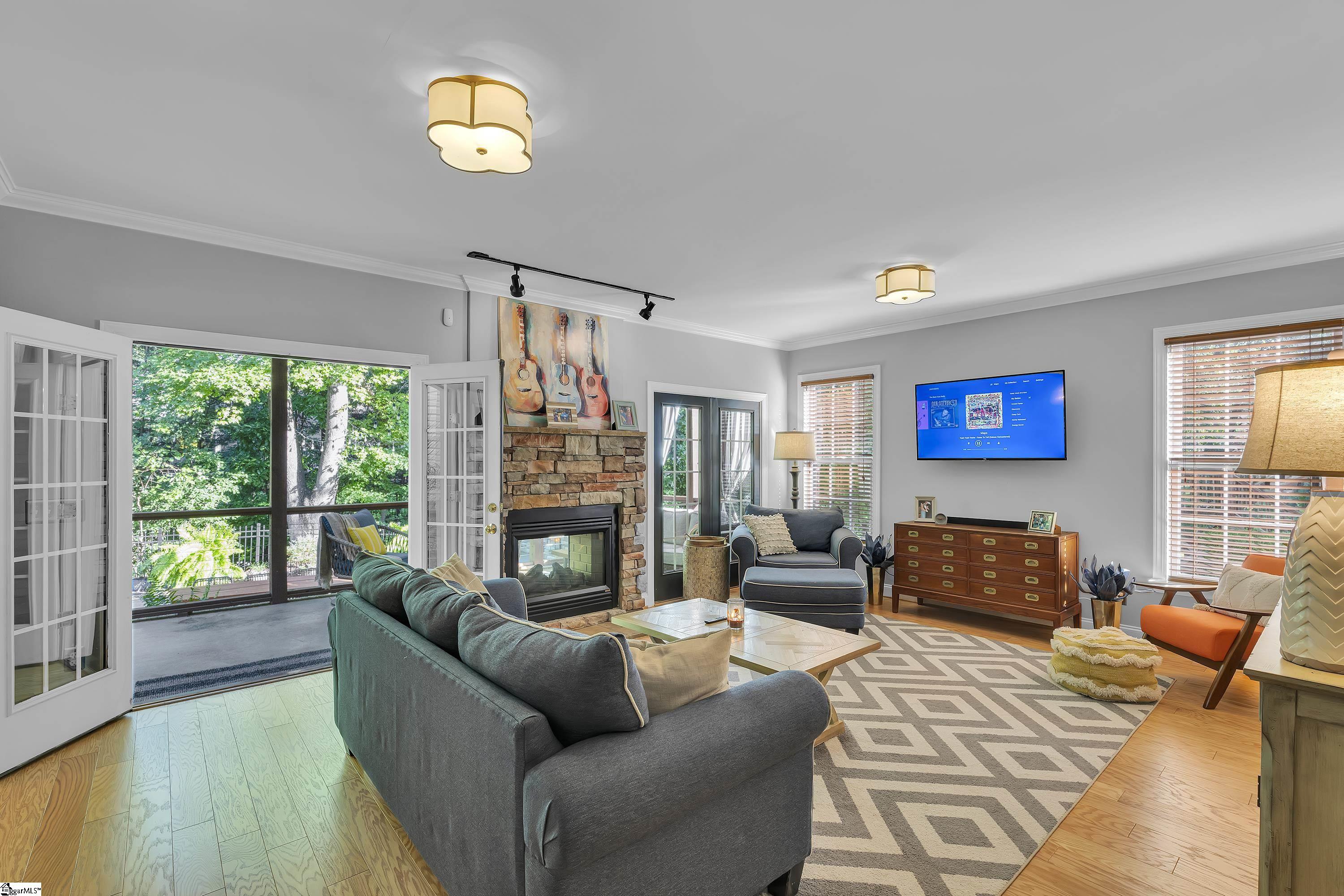 24 Shannon Ridge Court