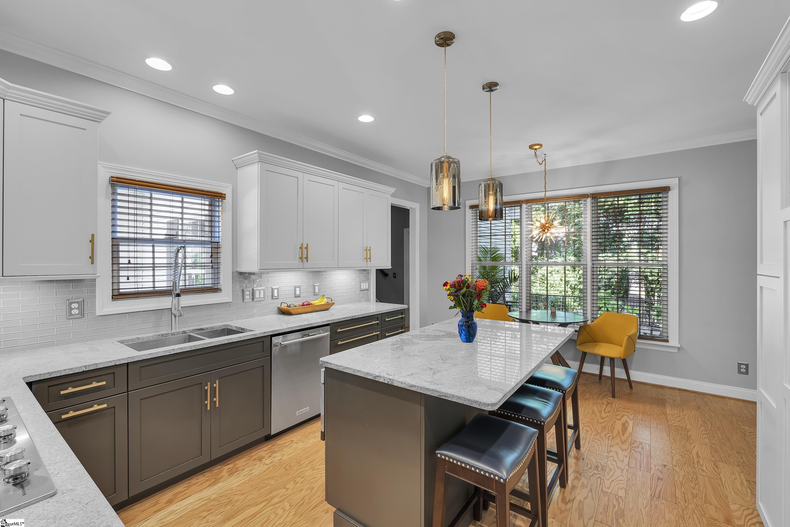24 Shannon Ridge Court