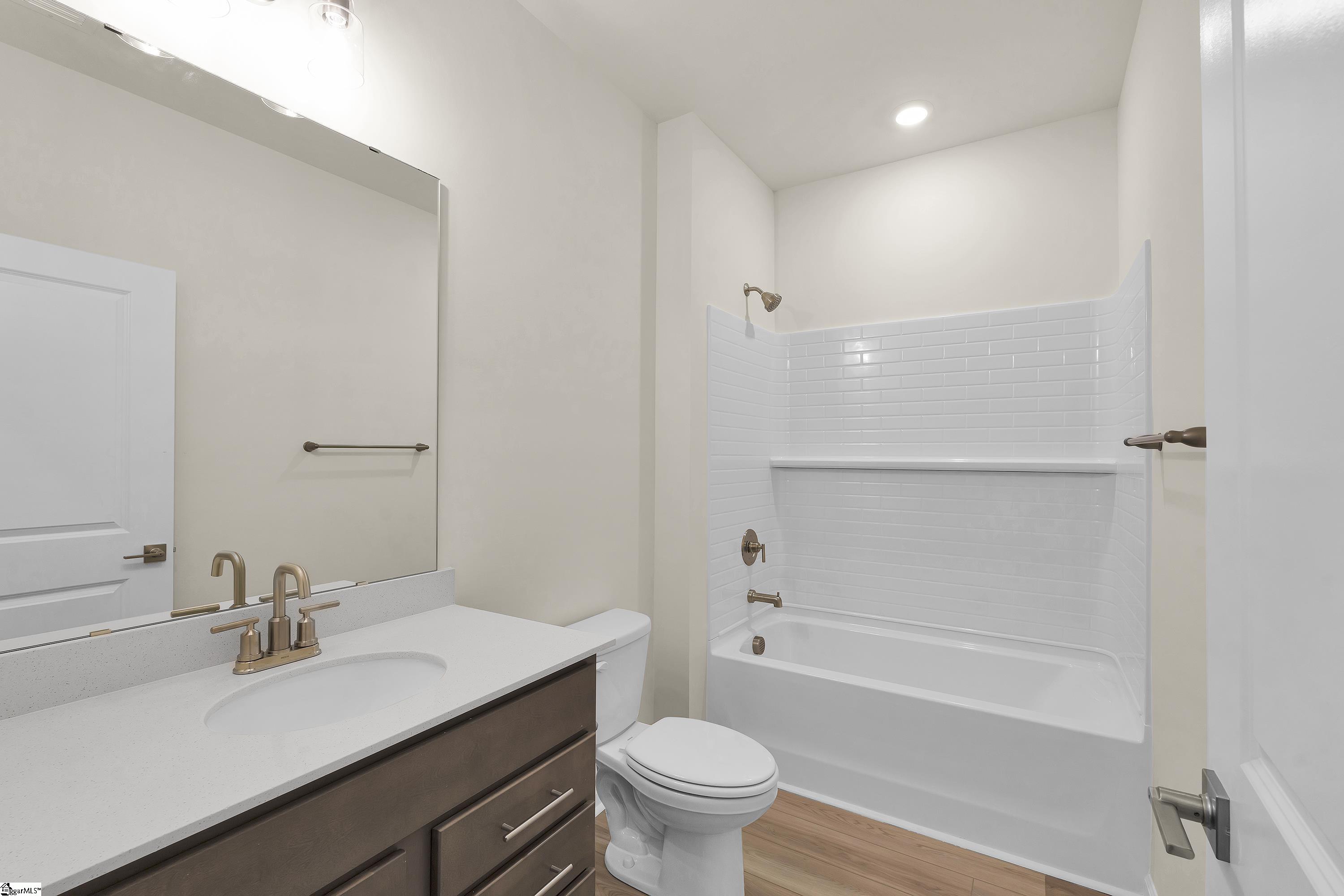 412 Barbican Place Lot 50