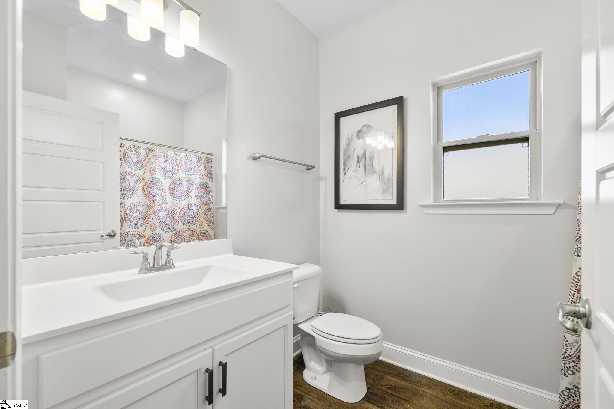 512 Flying Squirrel Way