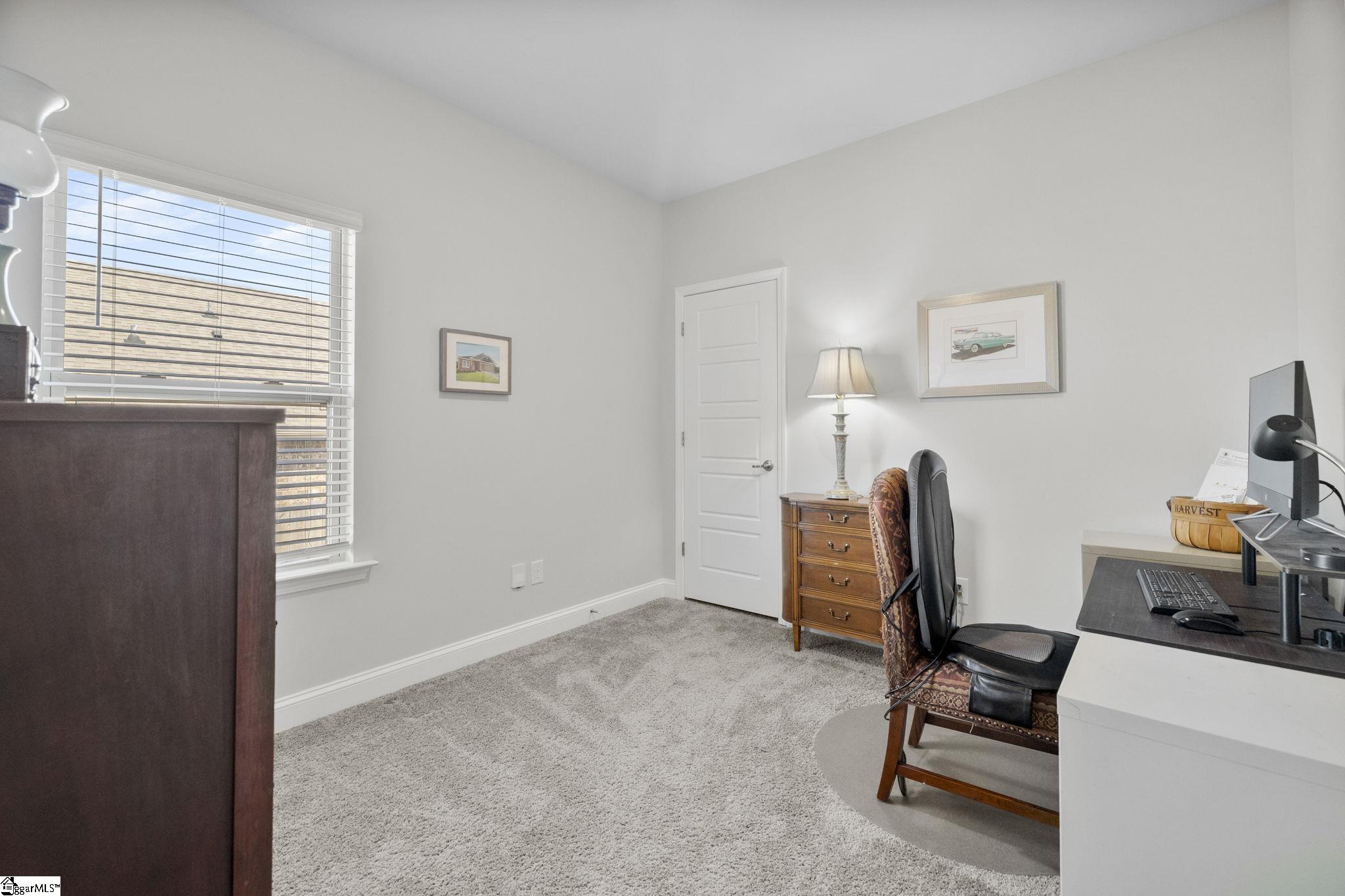 512 Flying Squirrel Way