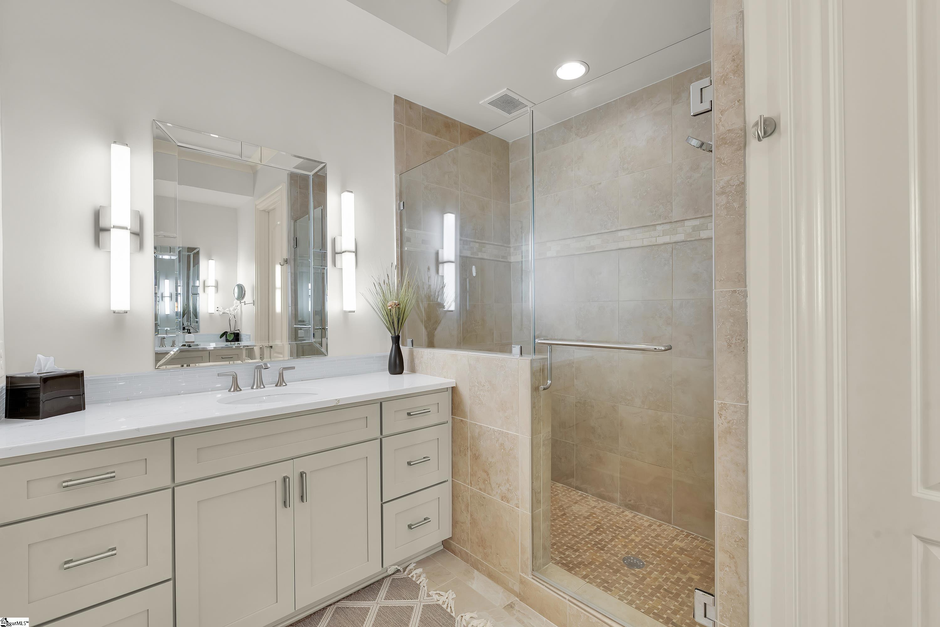 168 Ridgeland Drive Unit 100