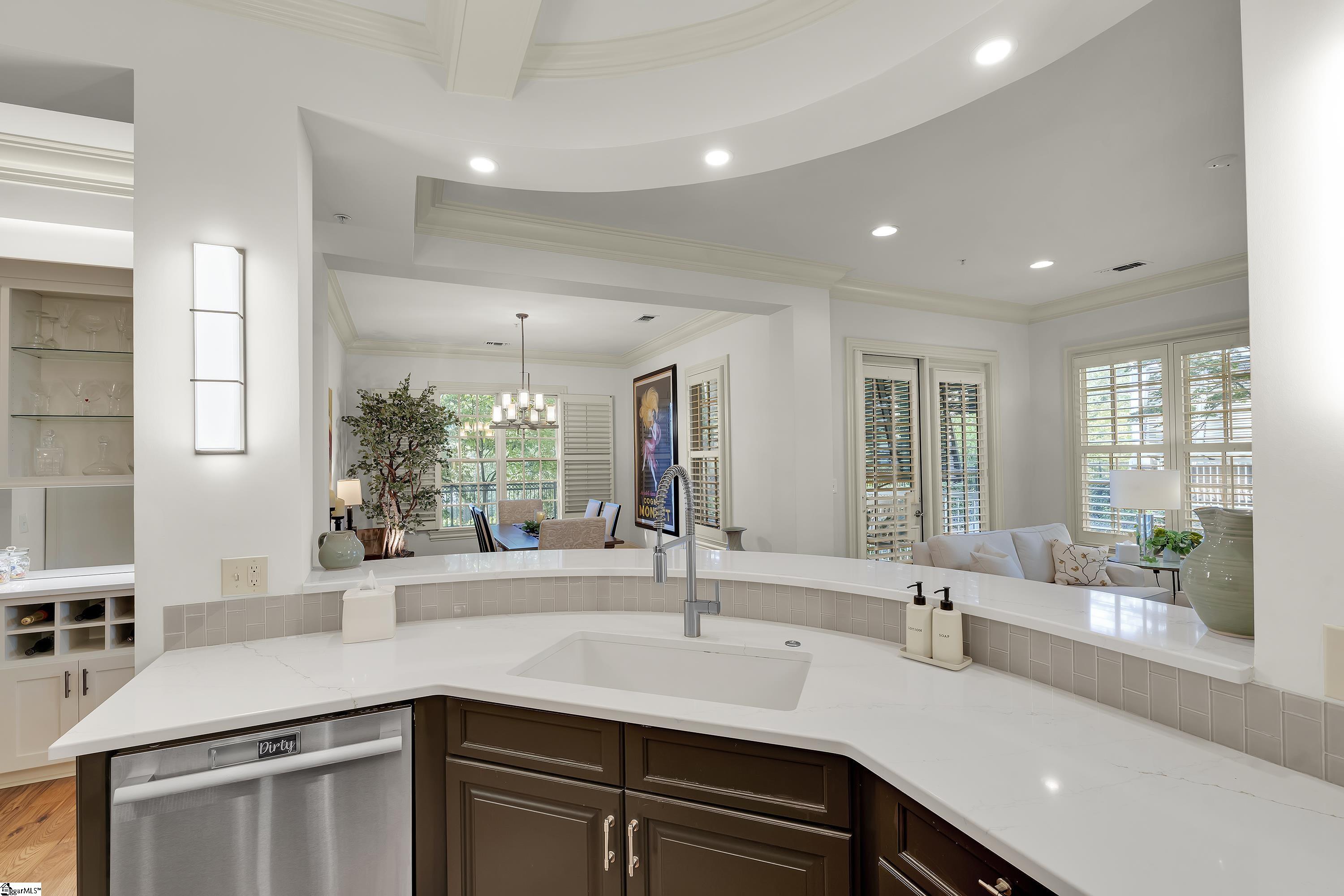 168 Ridgeland Drive Unit 100