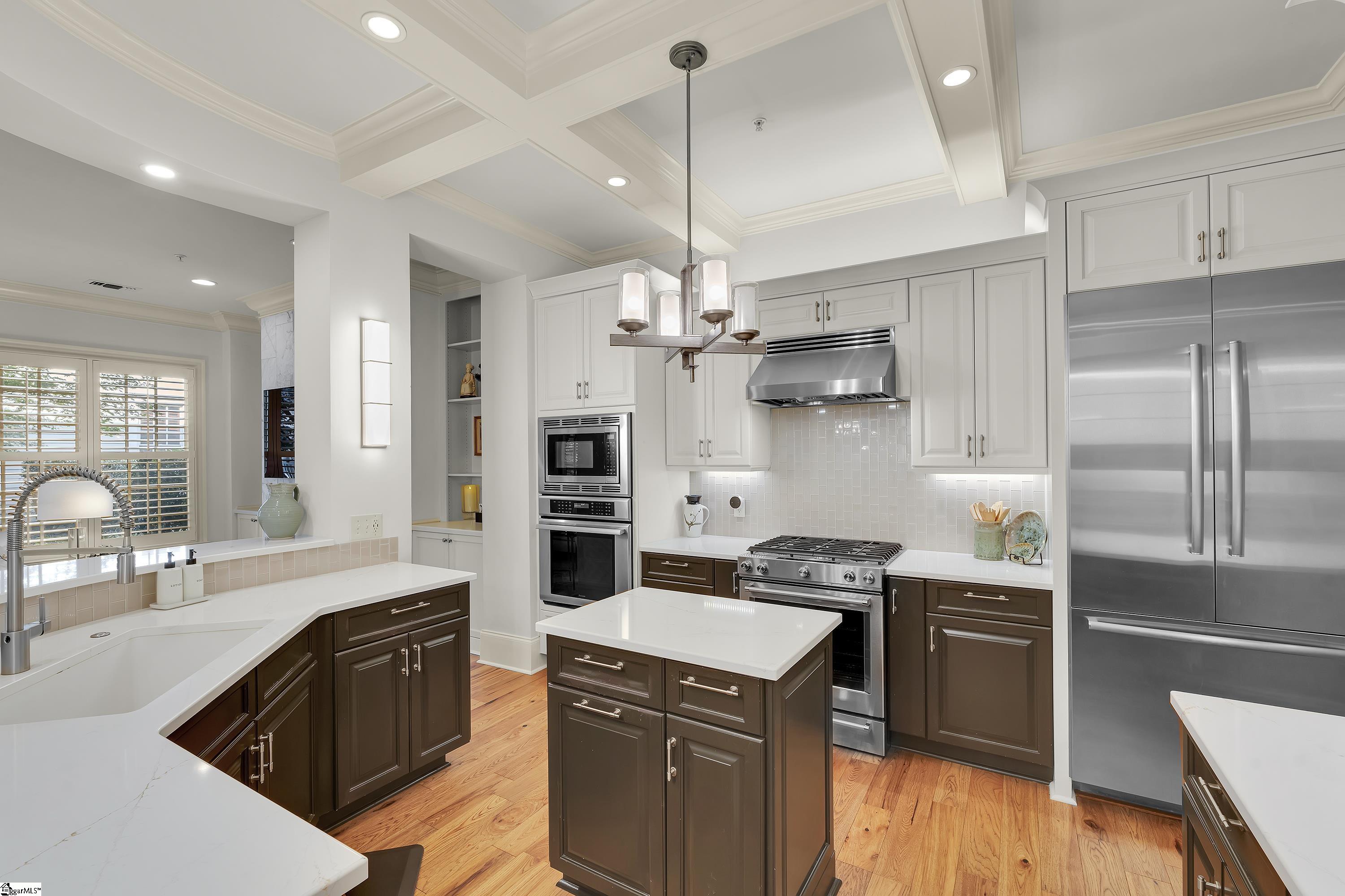 168 Ridgeland Drive Unit 100