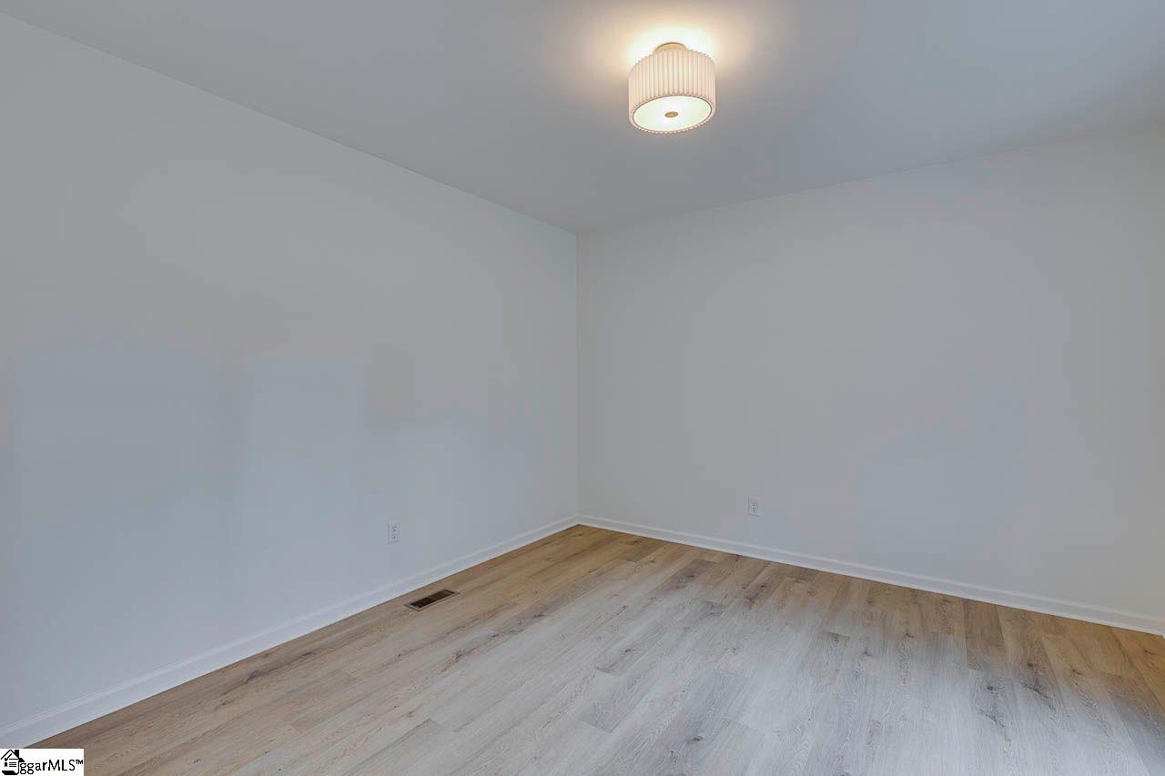 104 Stone Hedge Court