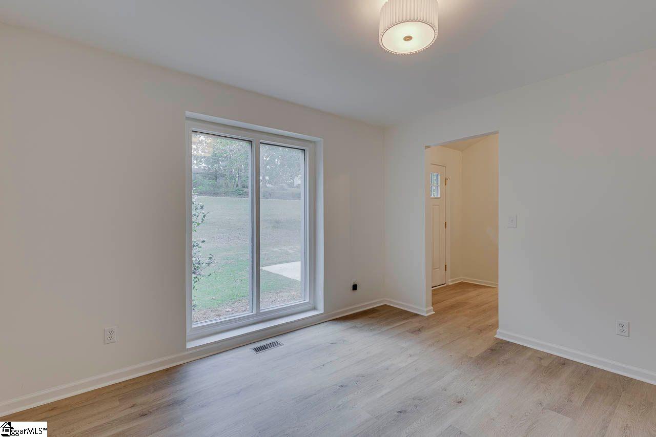 104 Stone Hedge Court