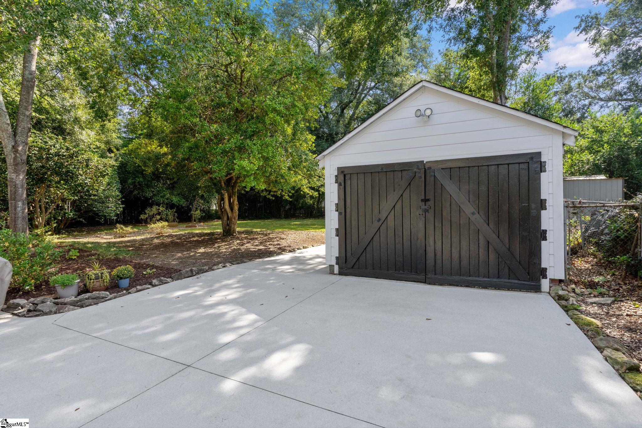 116 E Tallulah Drive