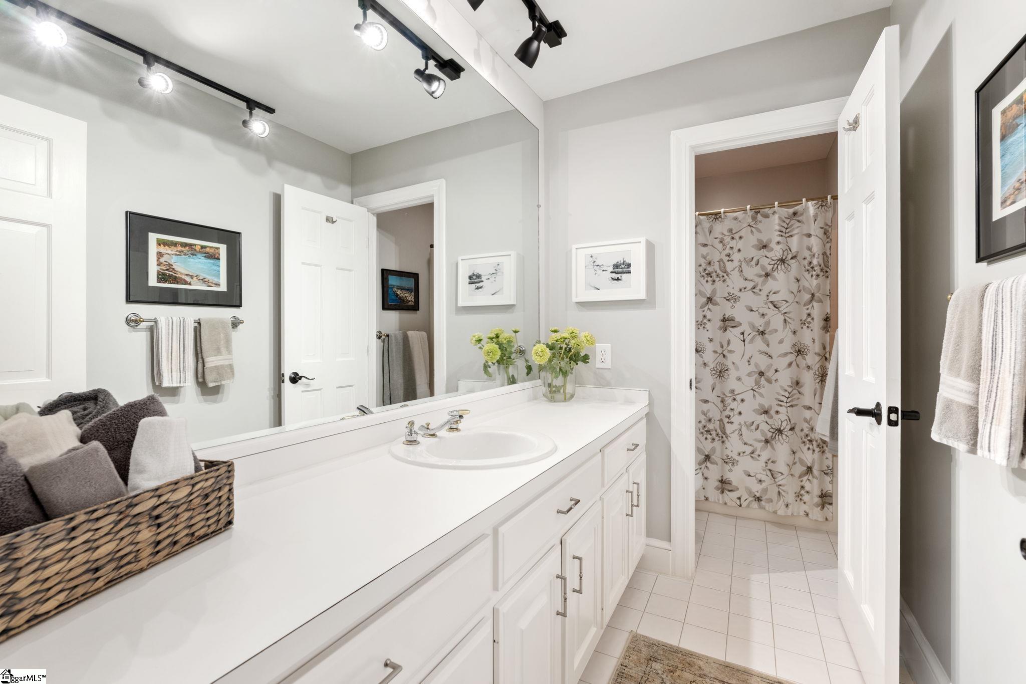 116 E Tallulah Drive