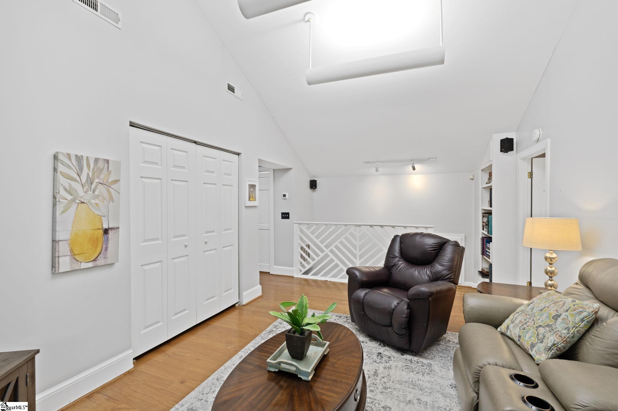 116 E Tallulah Drive