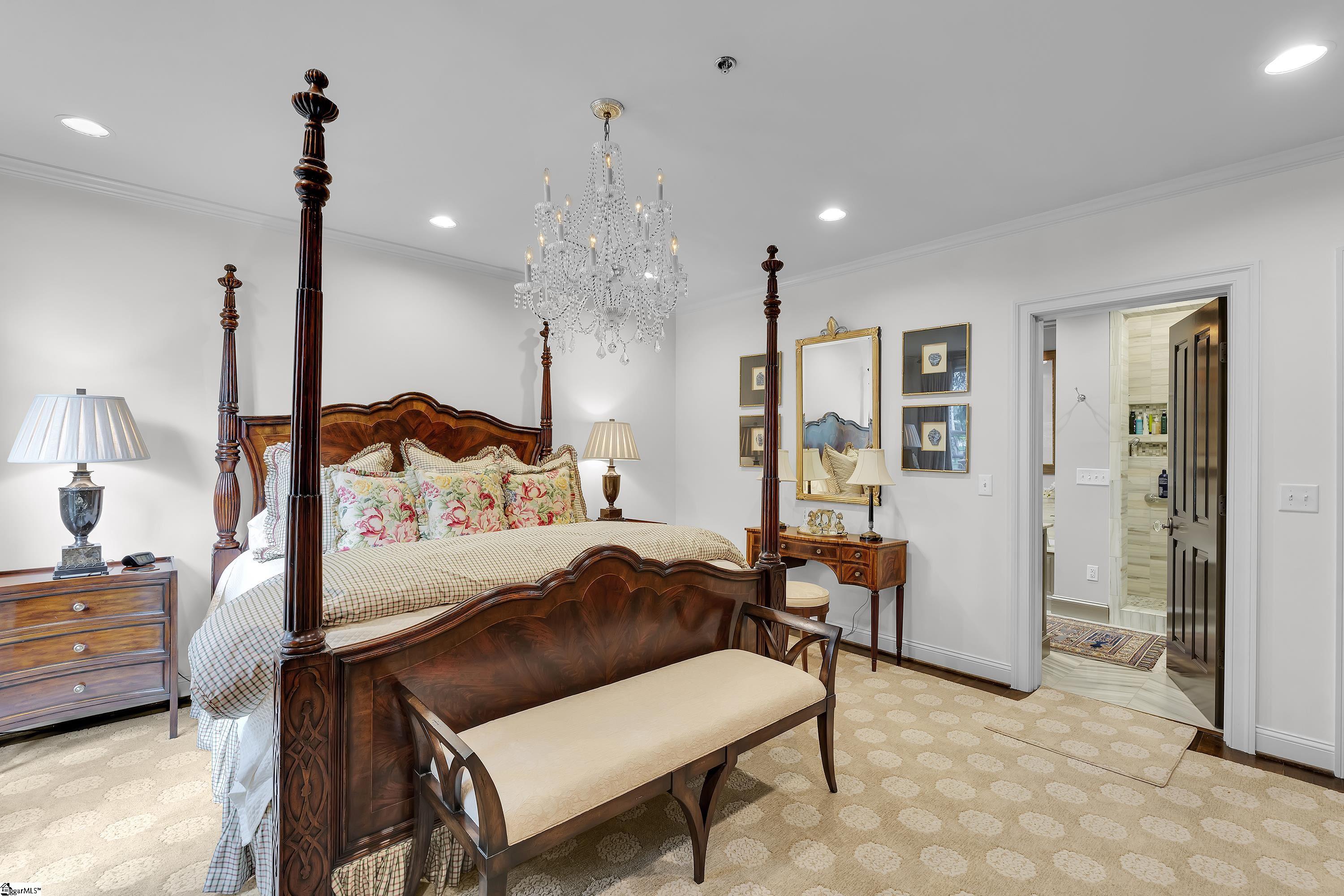 400 N Main Street Unit 204