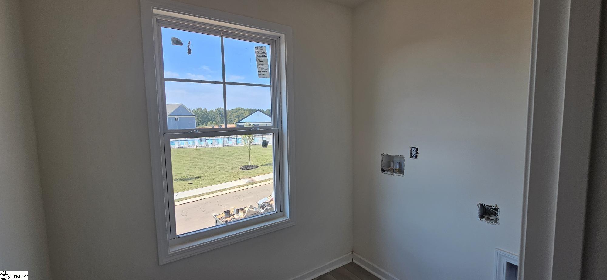 411 Barbican Place Lot 17