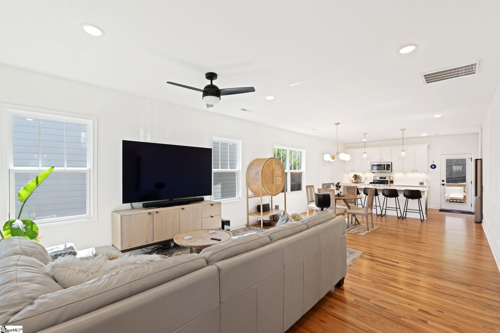 109 Joseph Mathis Way