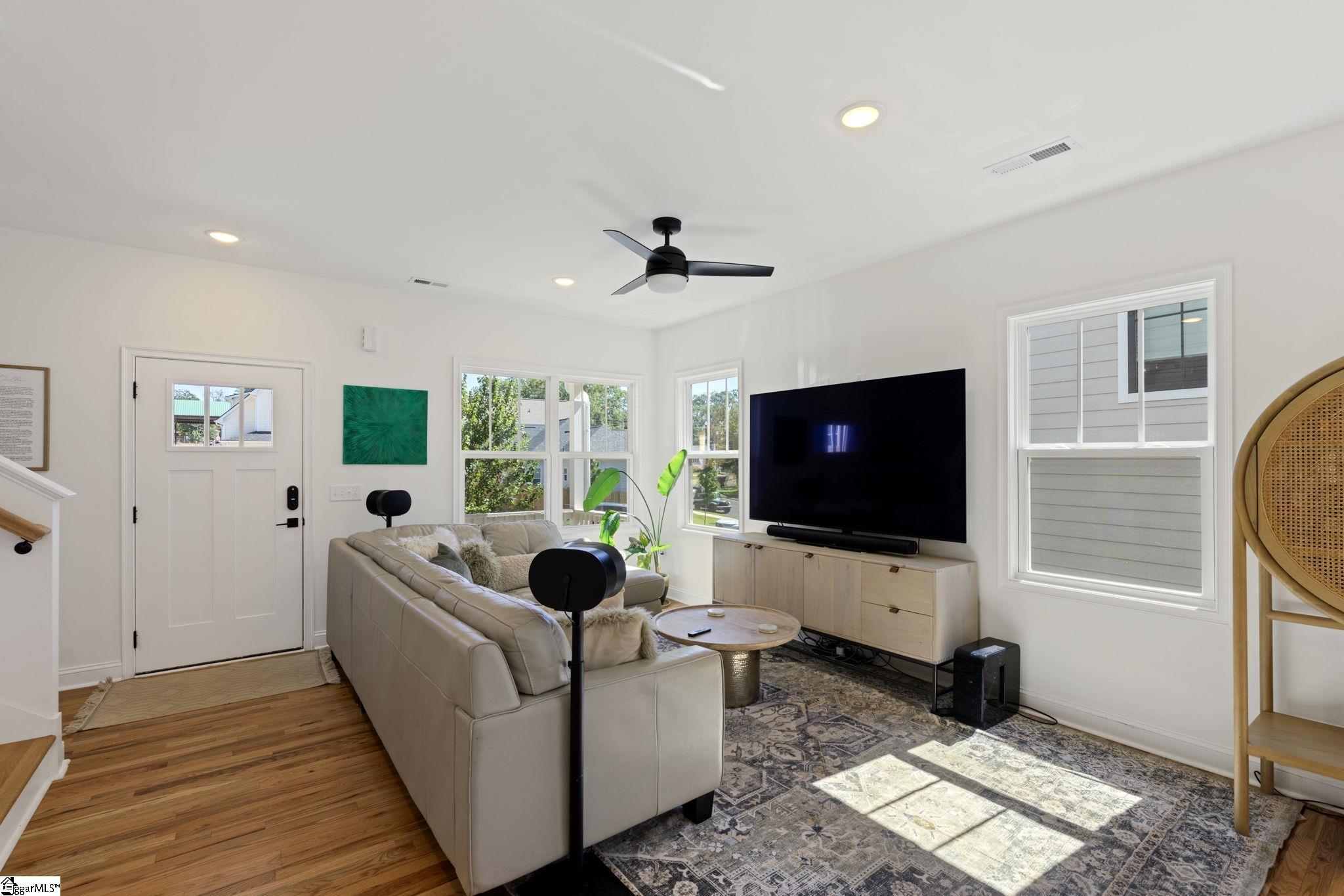 109 Joseph Mathis Way