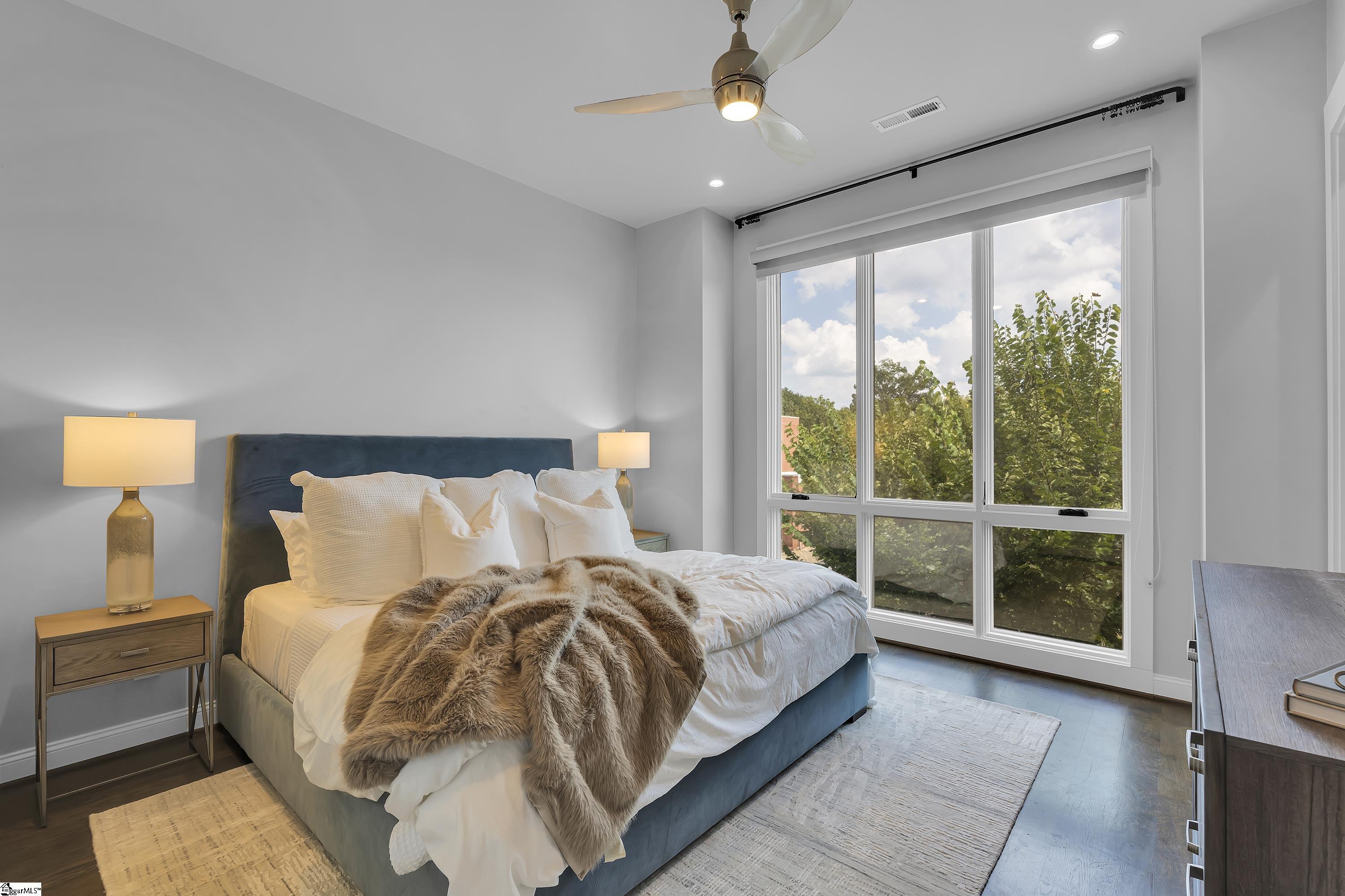 611 N Main Street Unit 9 Unit: Unit #9