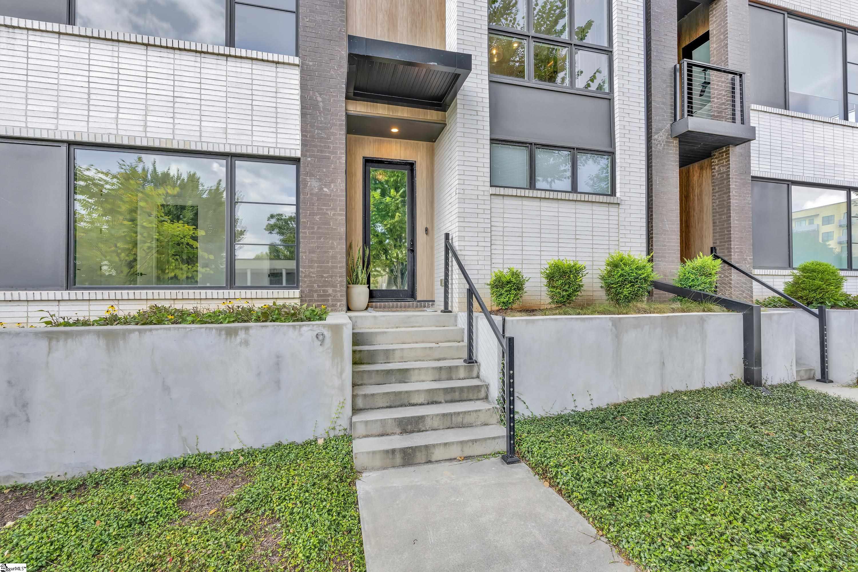 611 N Main Street Unit 9 Unit: Unit #9