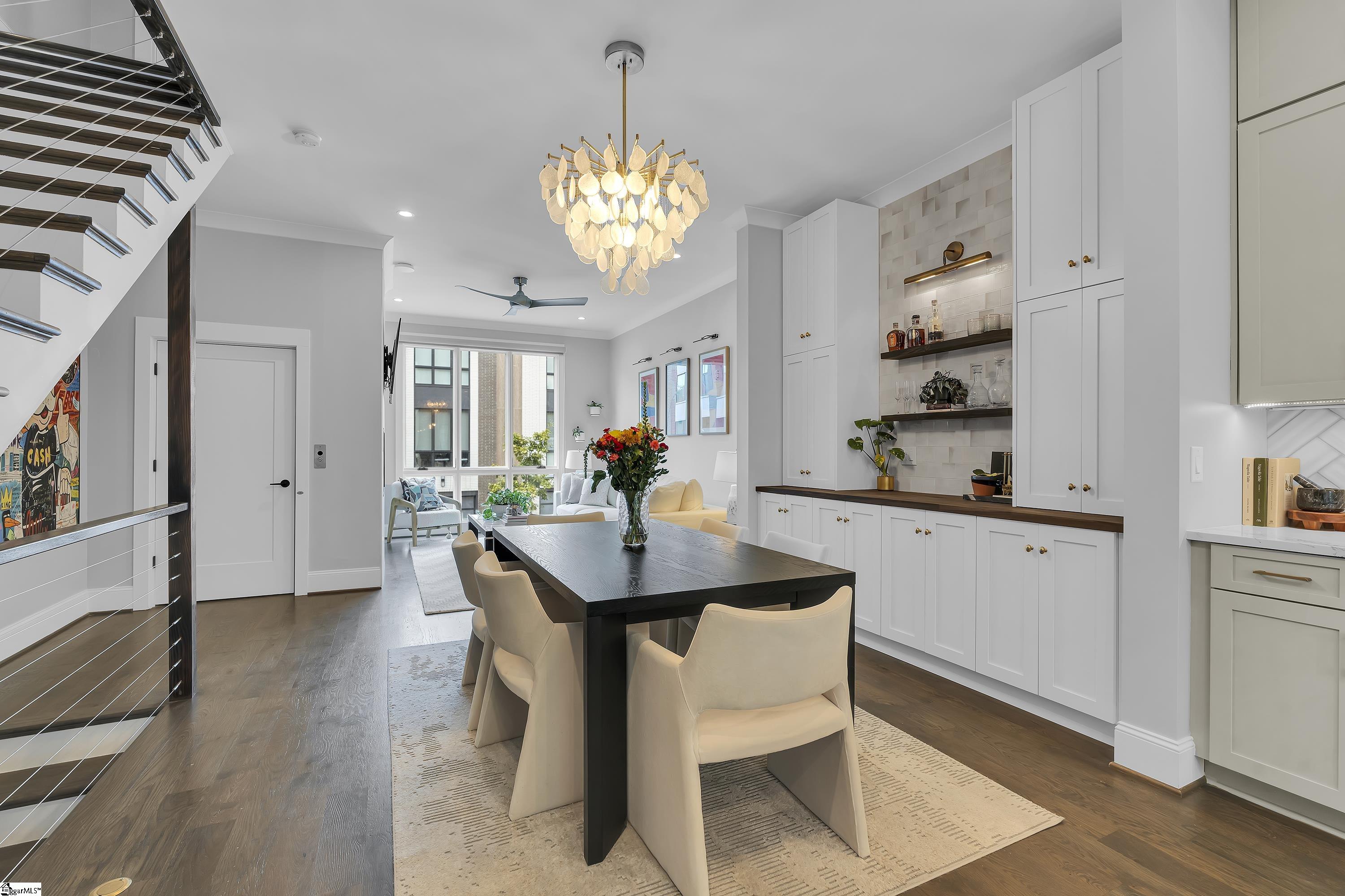 611 N Main Street Unit 9 Unit: Unit #9