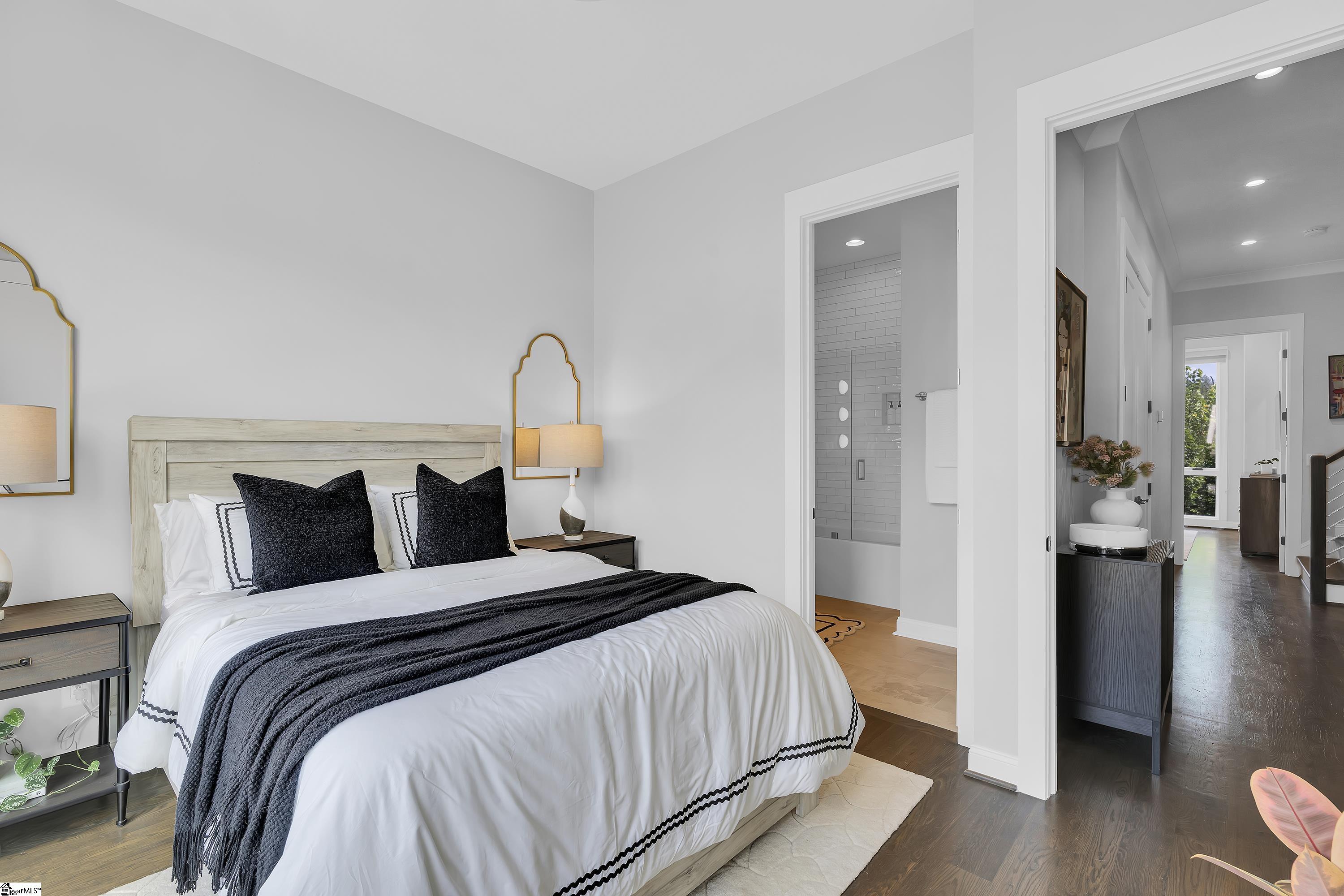 611 N Main Street Unit 9 Unit: Unit #9