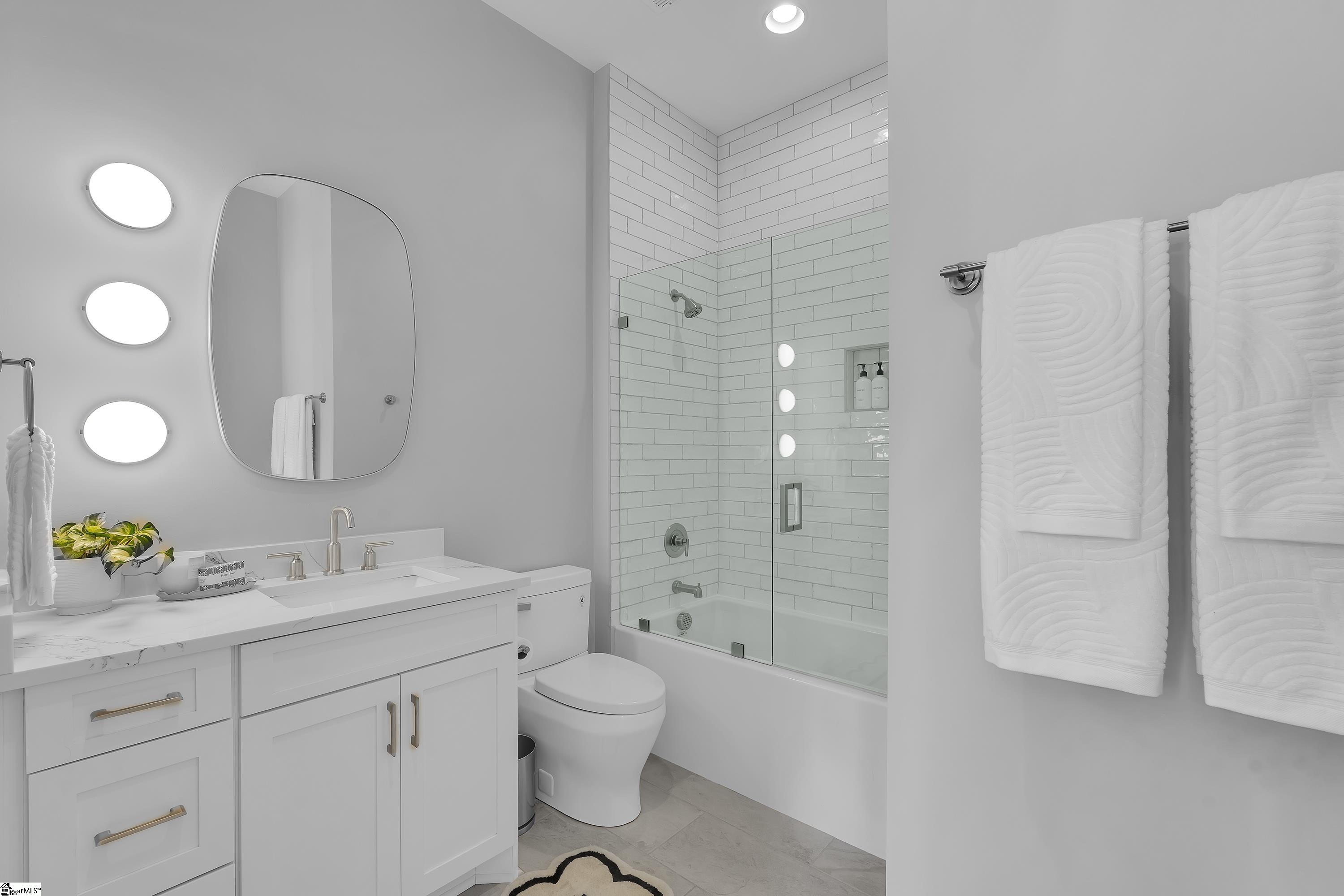 611 N Main Street Unit 9 Unit: Unit #9