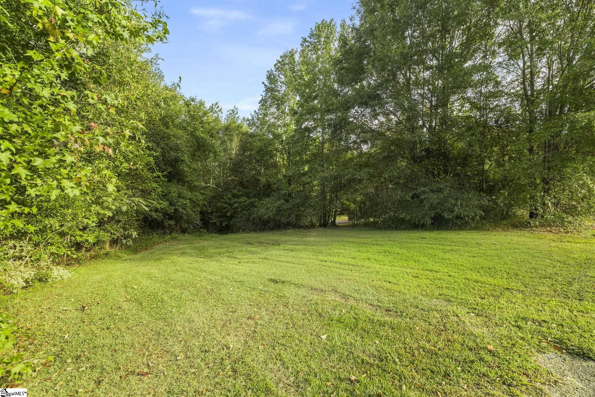 Standing Springs Road