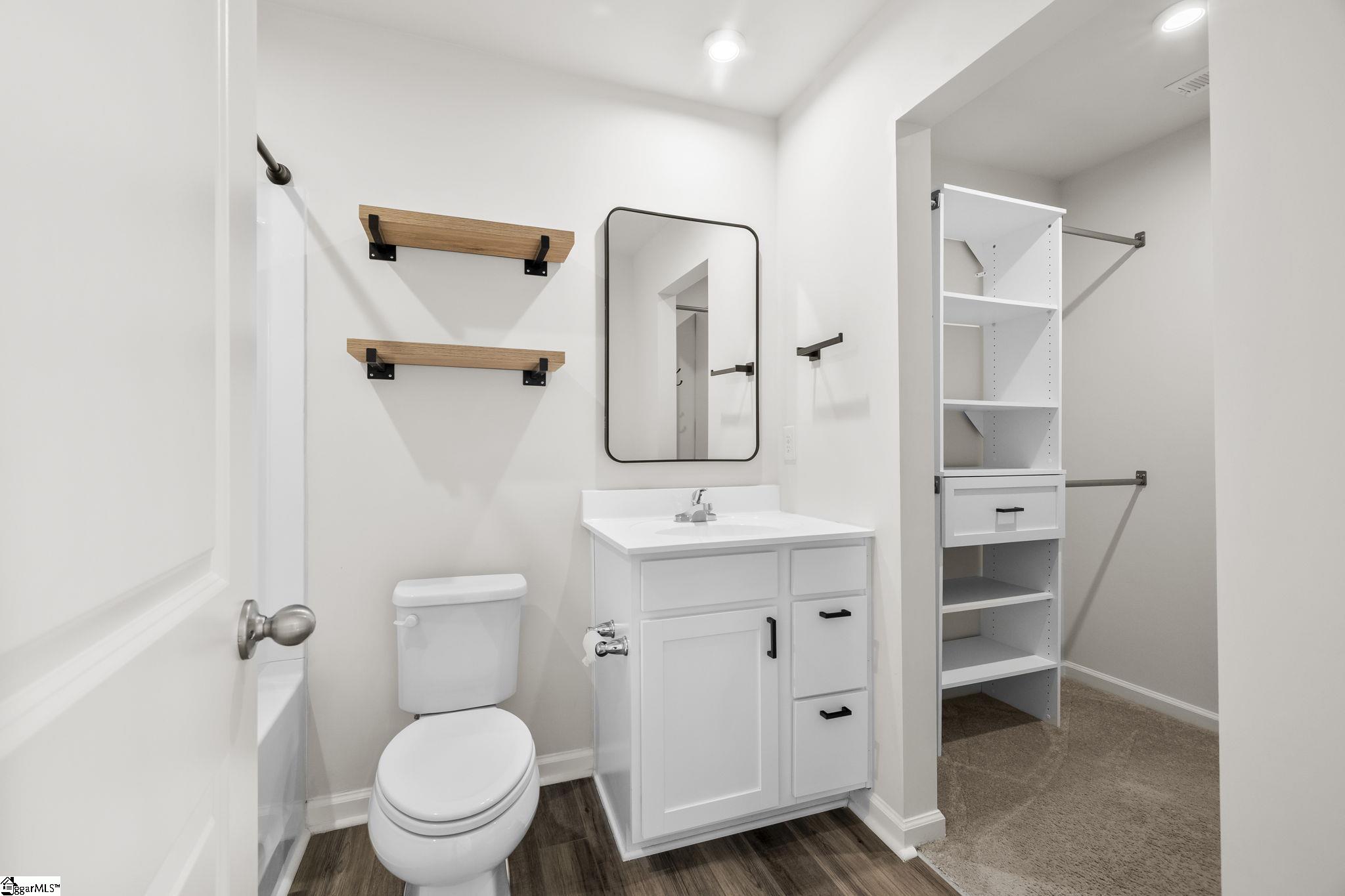 201 Maple Forge Trail