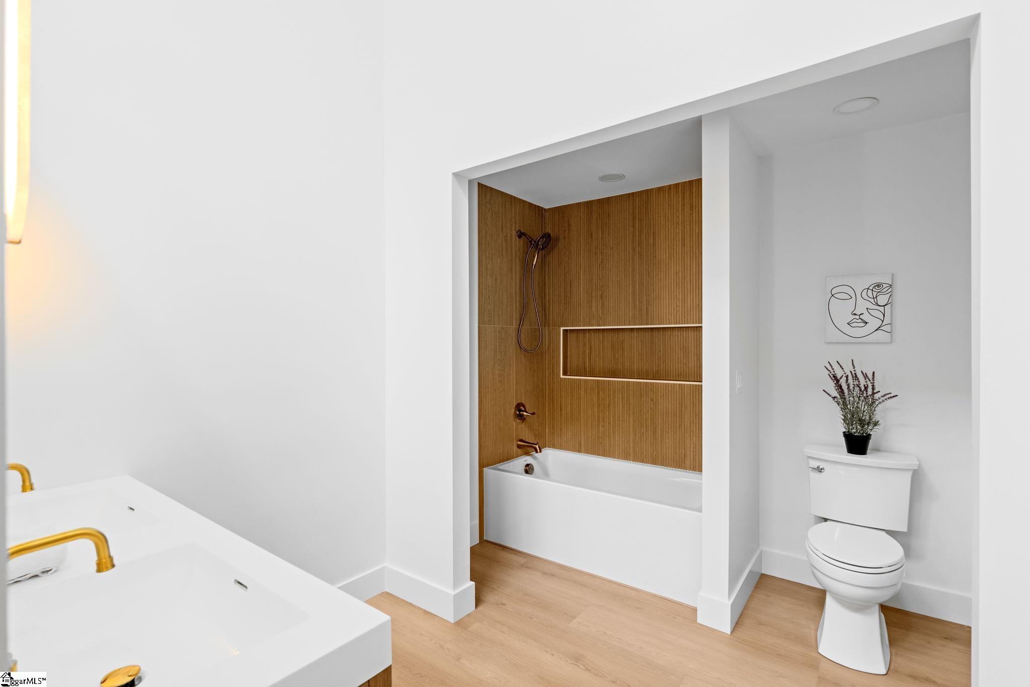 134 Country Lakes Road