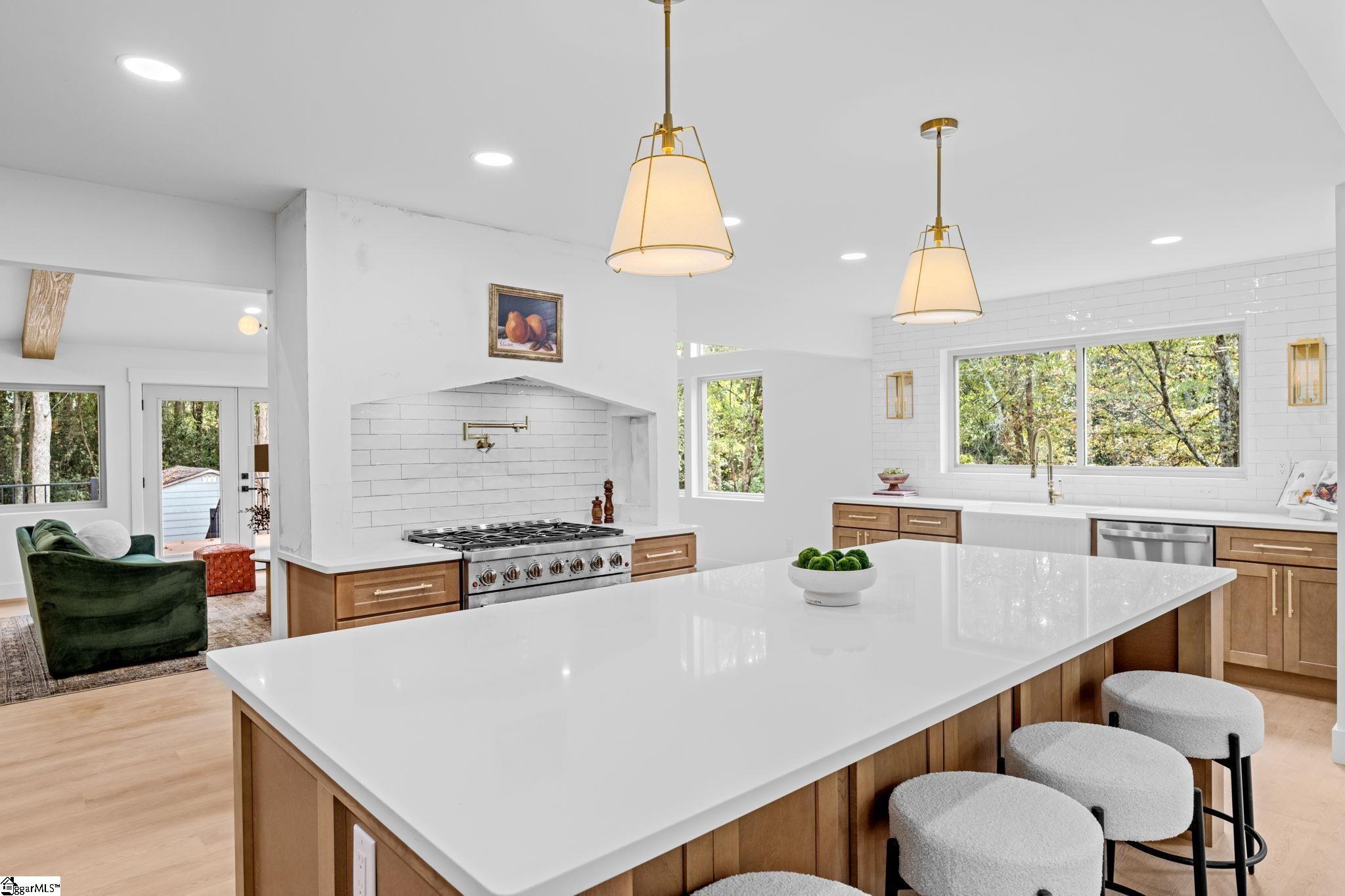 134 Country Lakes Road