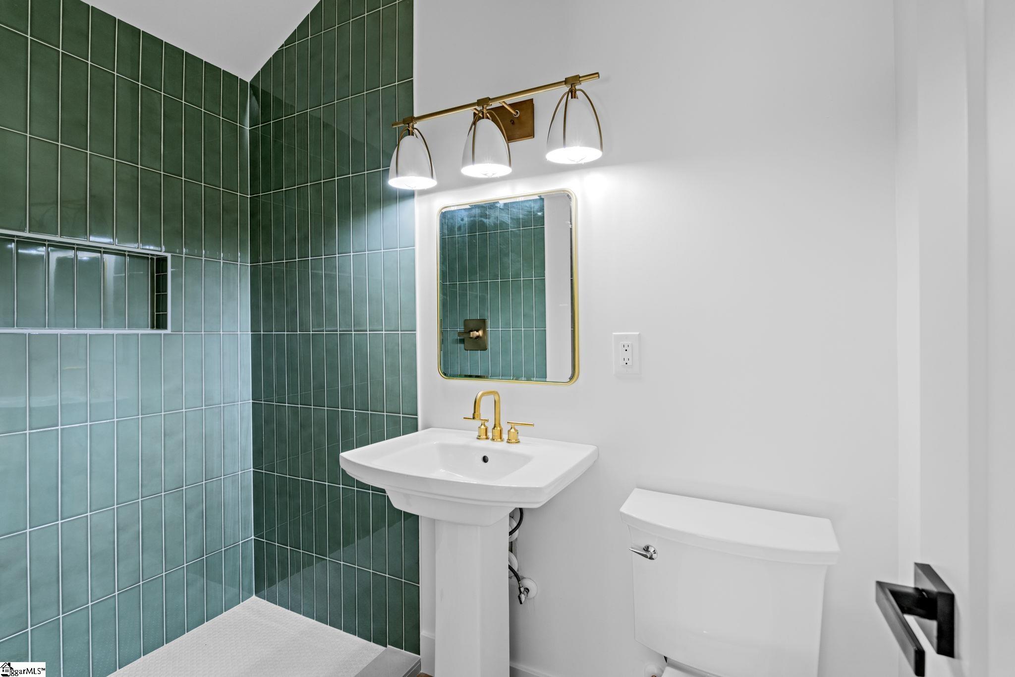 134 Country Lakes Road