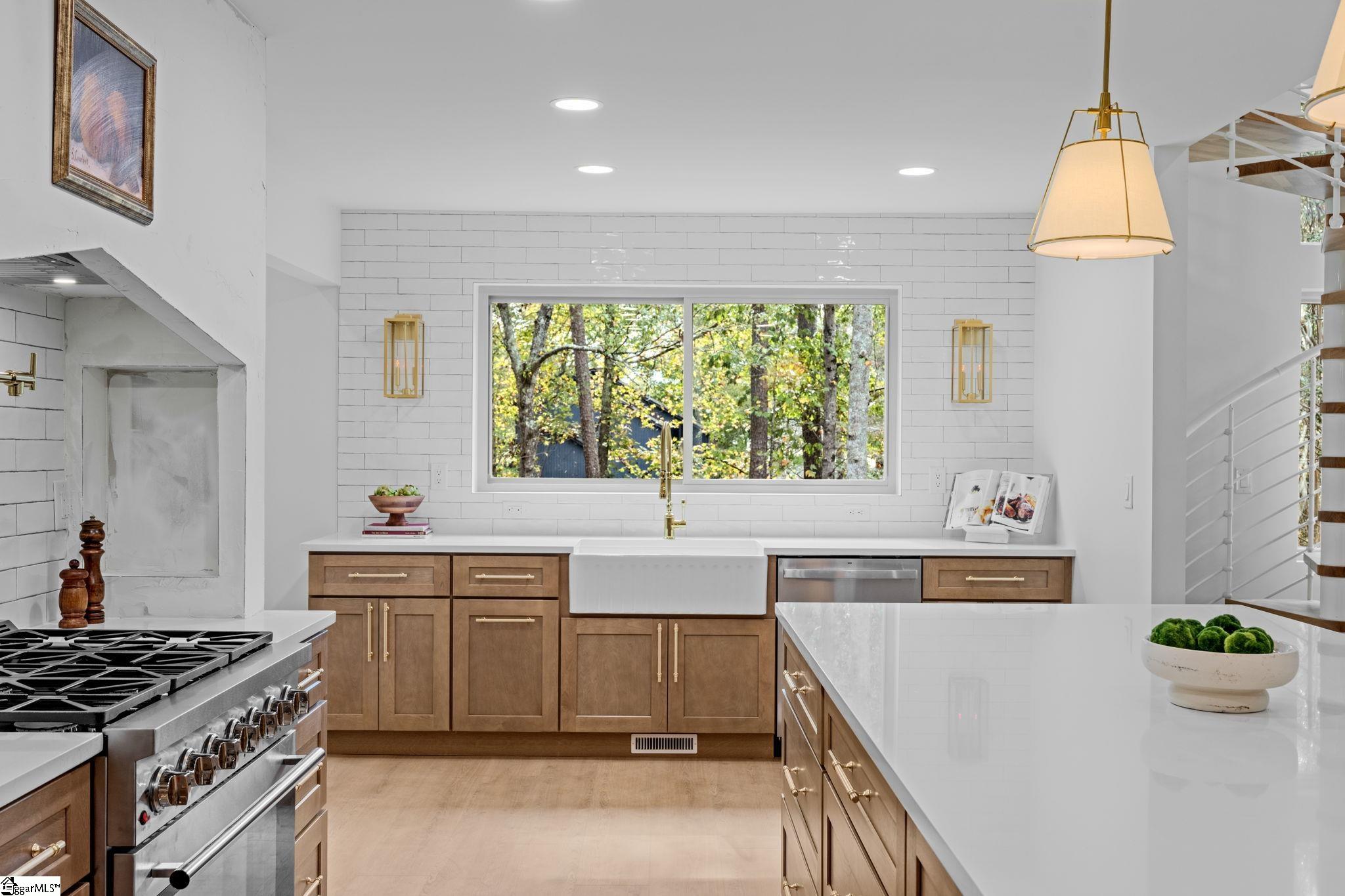 134 Country Lakes Road