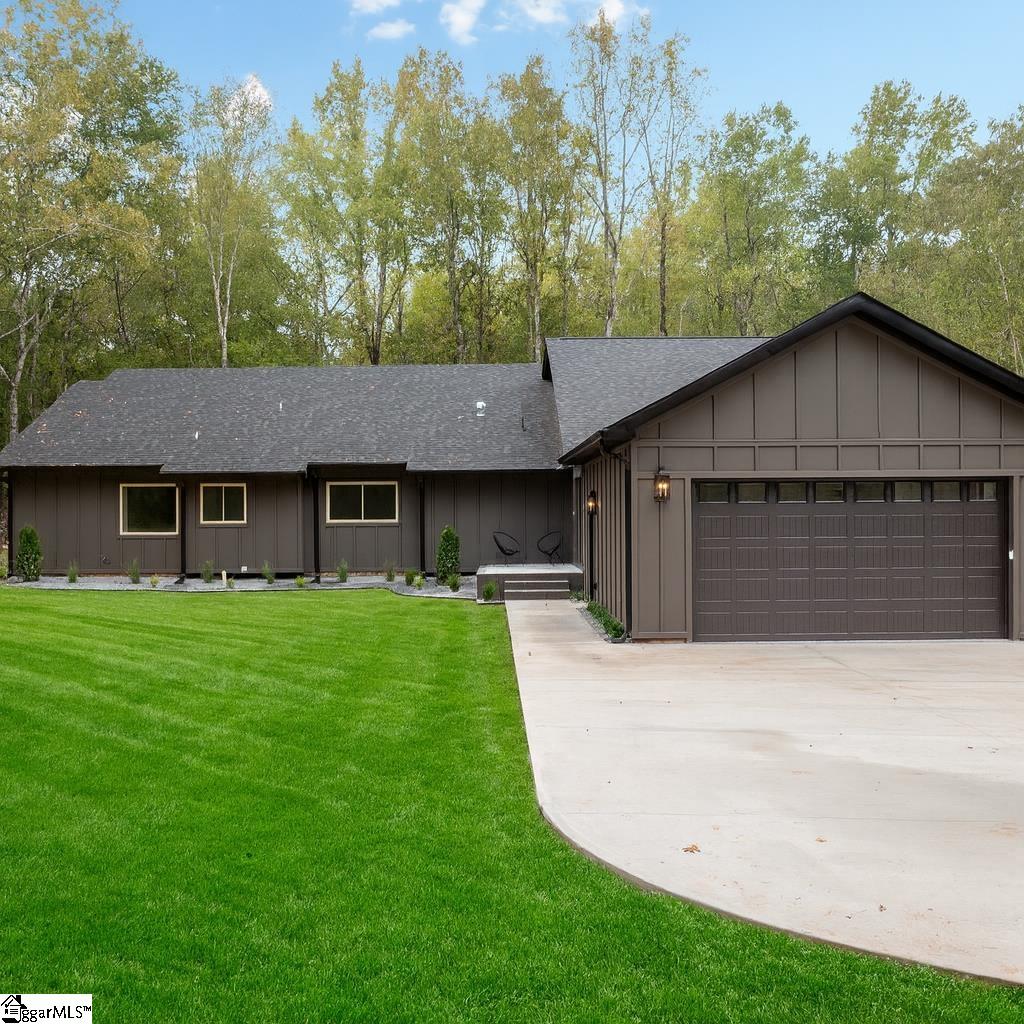 134 Country Lakes Road