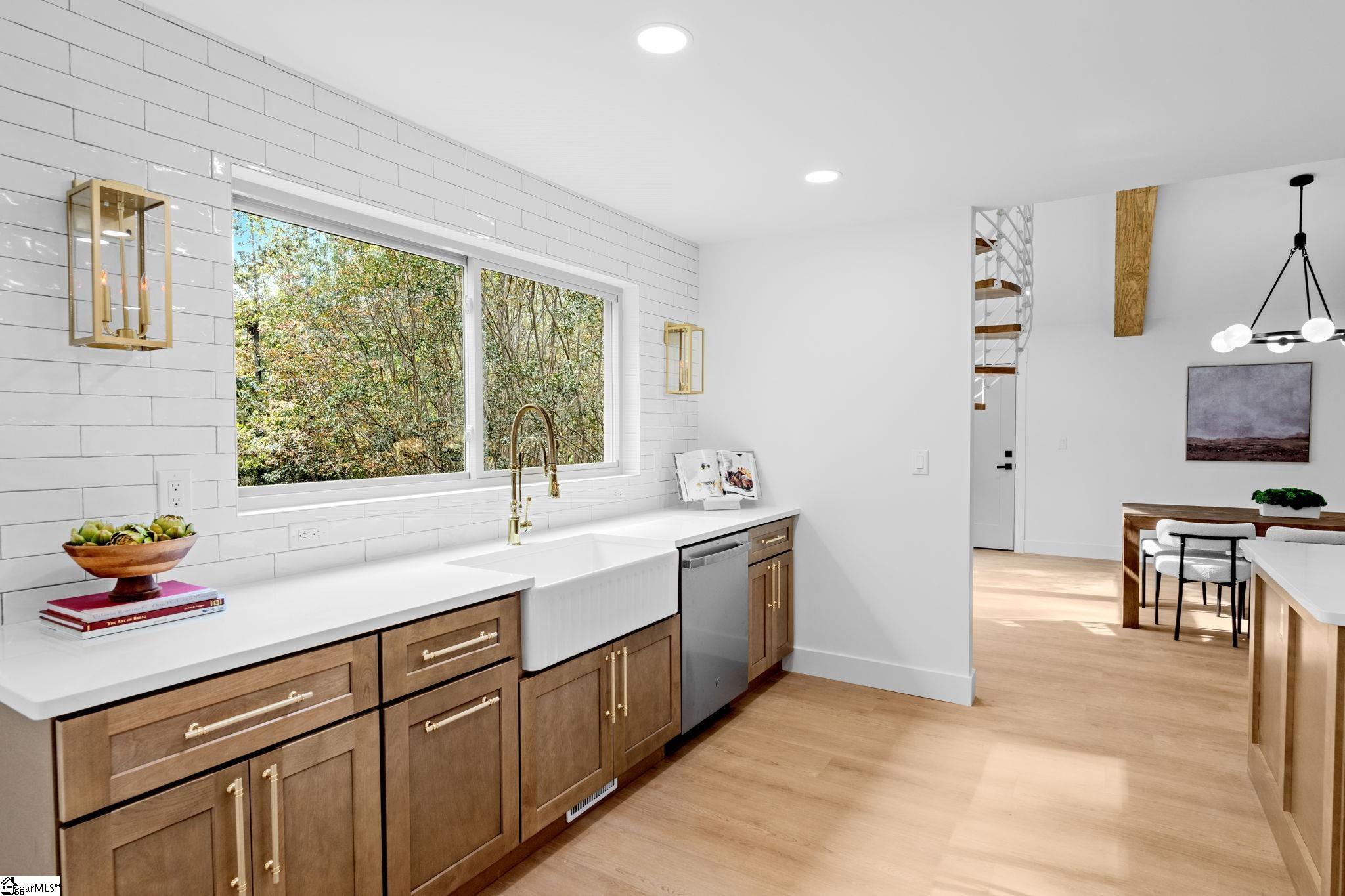 134 Country Lakes Road